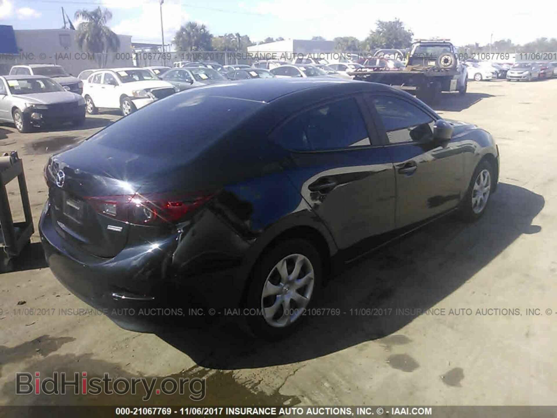 2015 Mazda 3 - VIN: 3MZBM1U77FM162091 - Photo 4