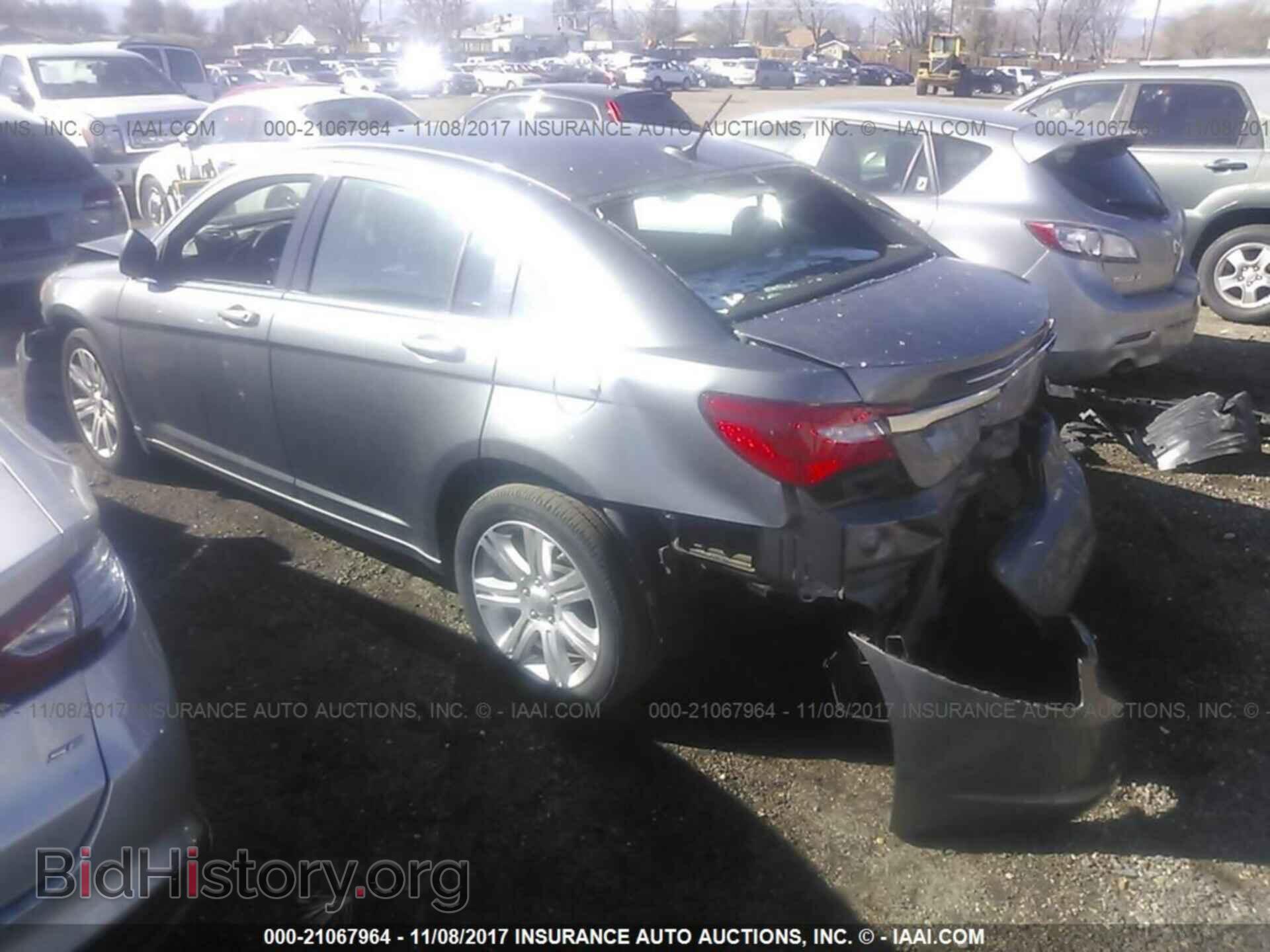 2013 Chrysler 200 - VIN: 1C3CCBBB6DN764690 - Photo 3