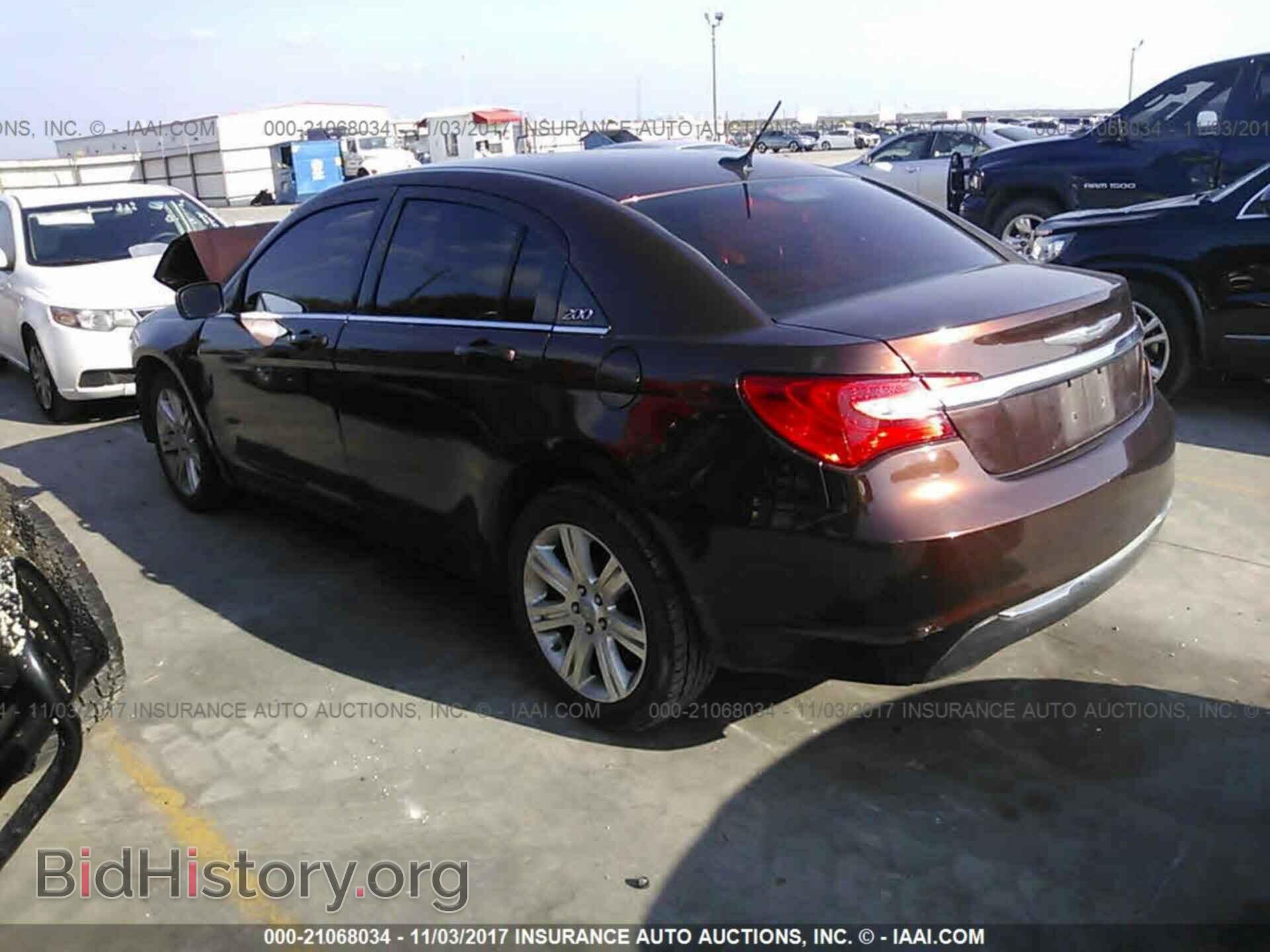 2013 Chrysler 200 - VIN: 1C3CCBBB9DN515753 - Photo 3