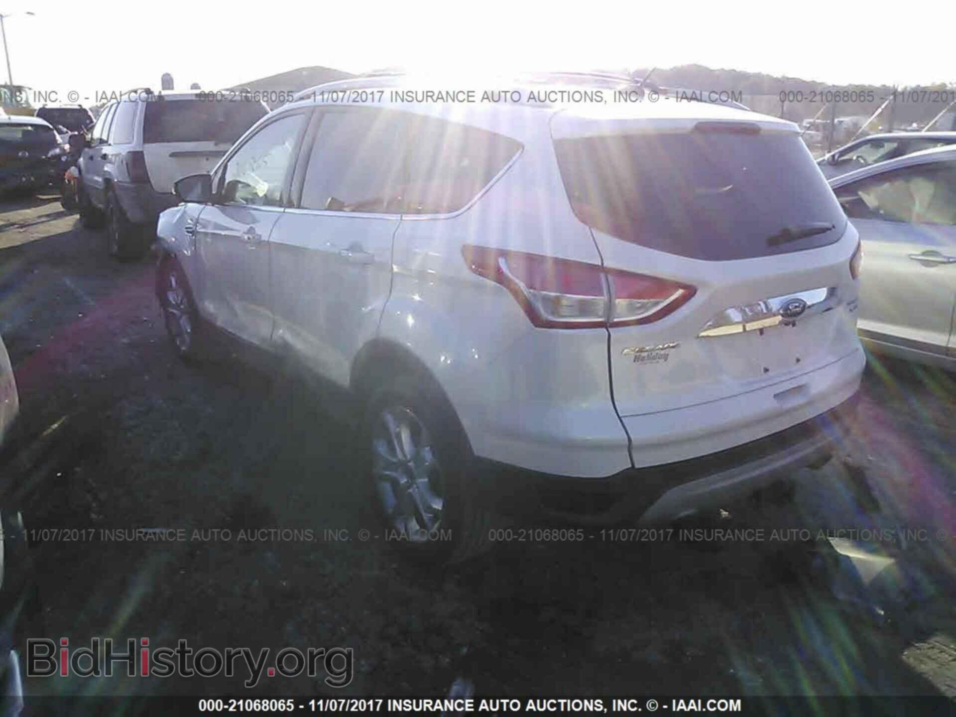 2015 Ford Escape - VIN: 1FMCU9J92FUC11281 - Photo 3