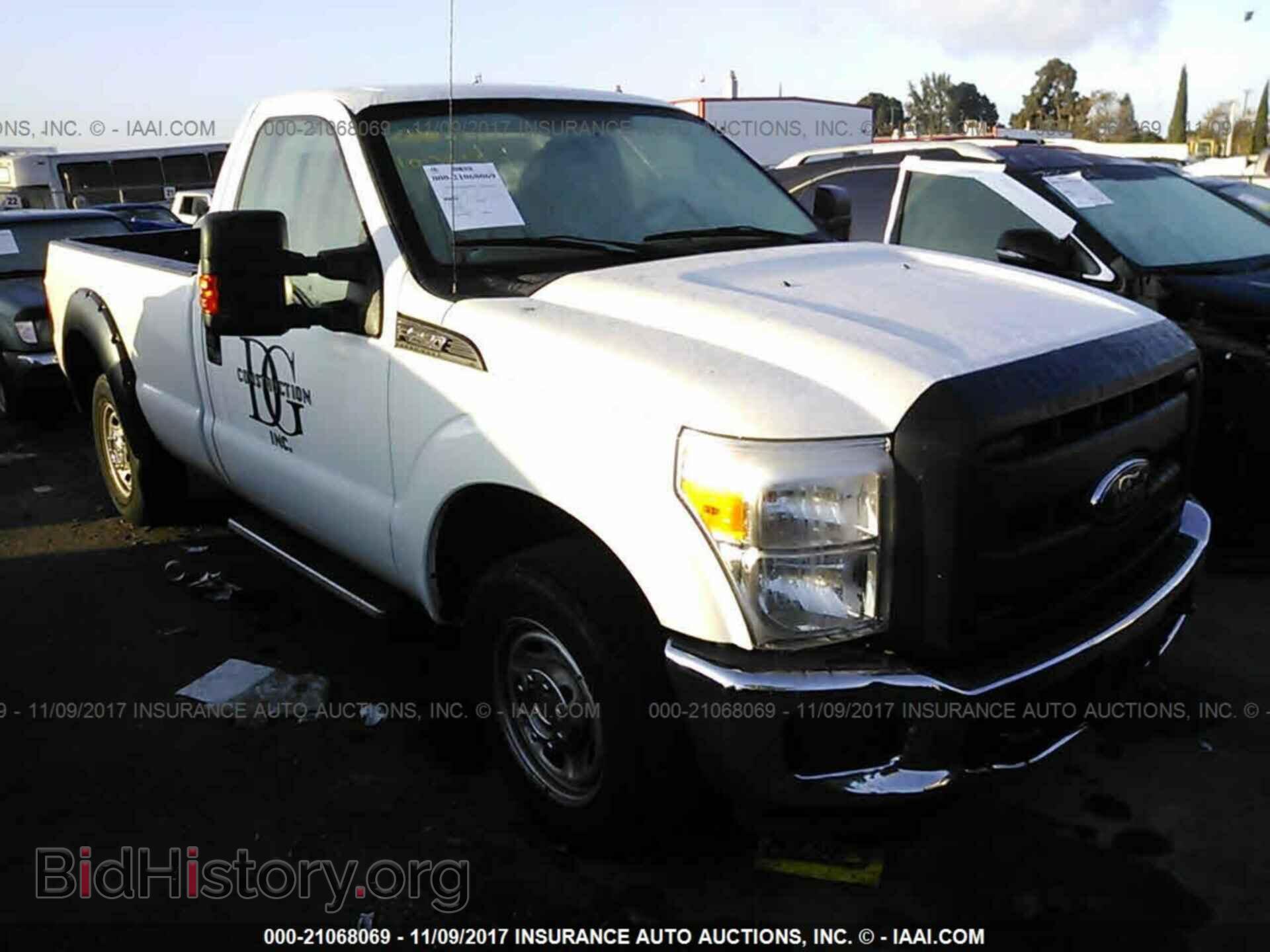 Фотография 1FTBF2A69FEC13613 - Ford F250 2015