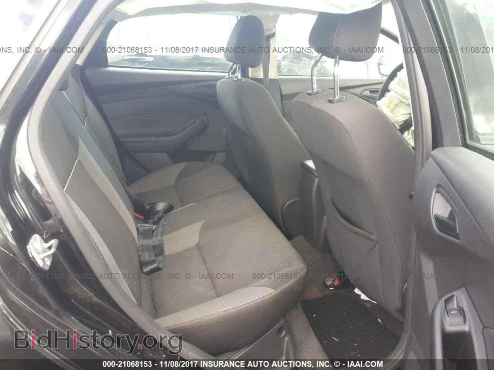 2012 Ford Focus - VIN: 1FAHP3F21CL170143 - Photo 8