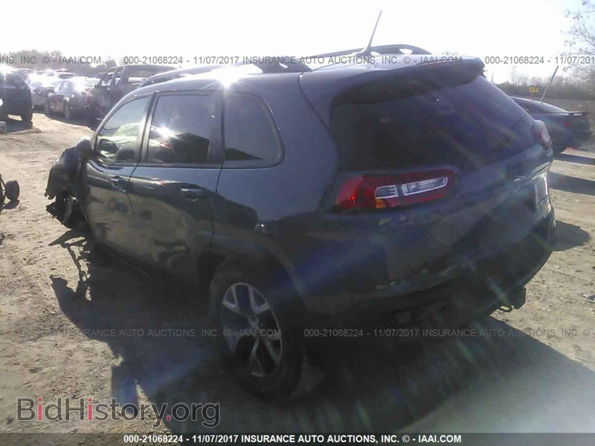 2015 Jeep Cherokee - VIN: 1C4PJMBS8FW751497 - Photo 3