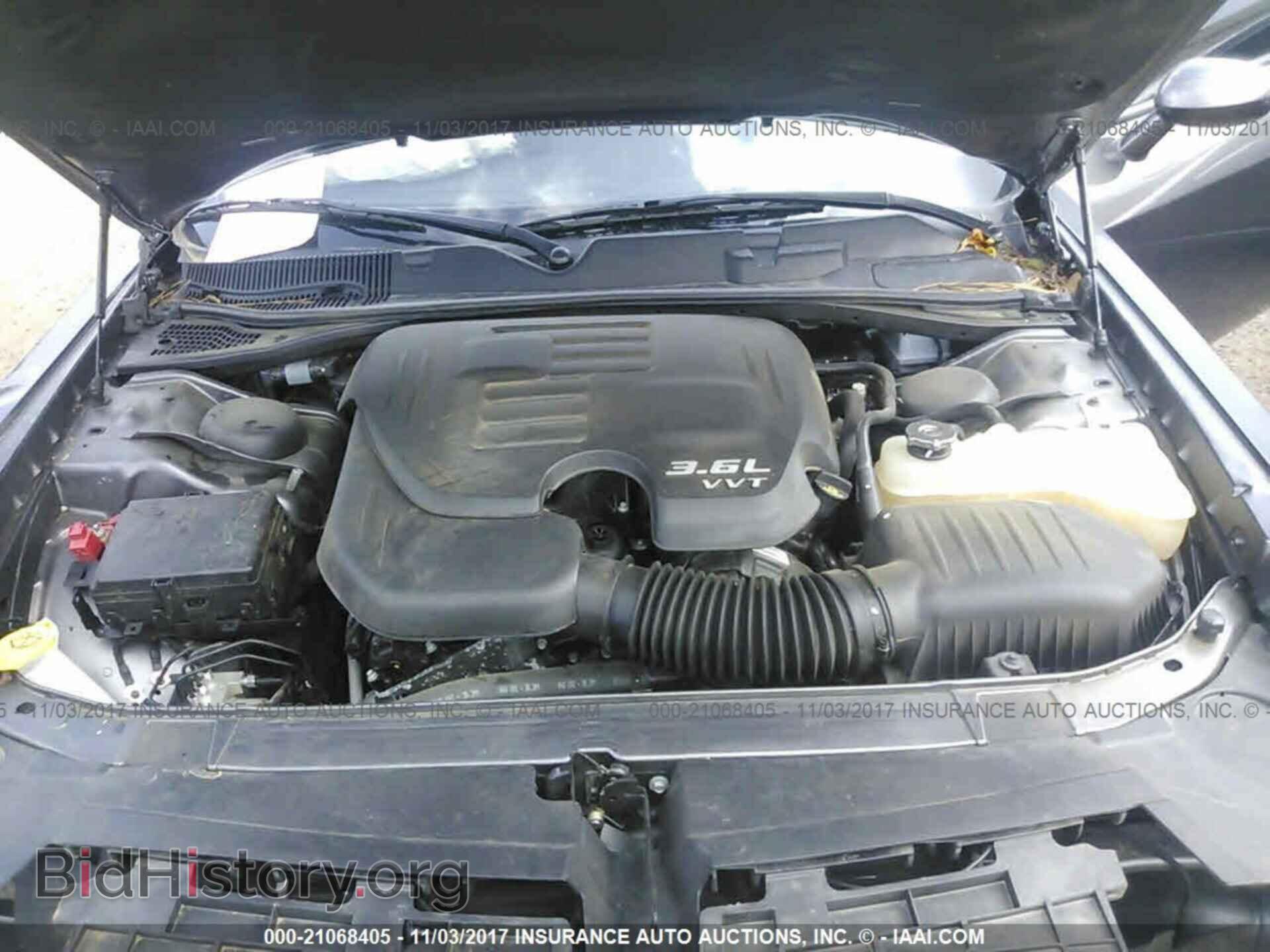 2016 Dodge Challenger - VIN: 2C3CDZAG5GH249731 - Photo 10