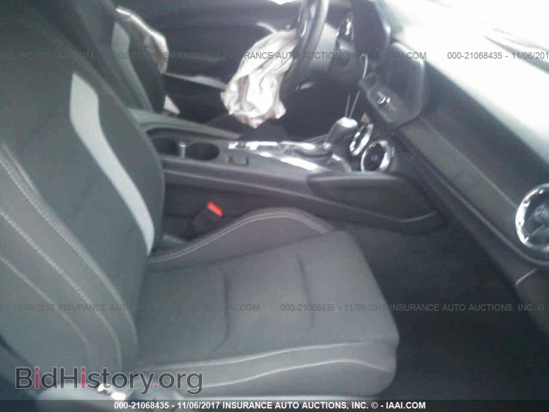 2017 Chevrolet Camaro - VIN: 1G1FB1RS2H0116092 - Фото 5