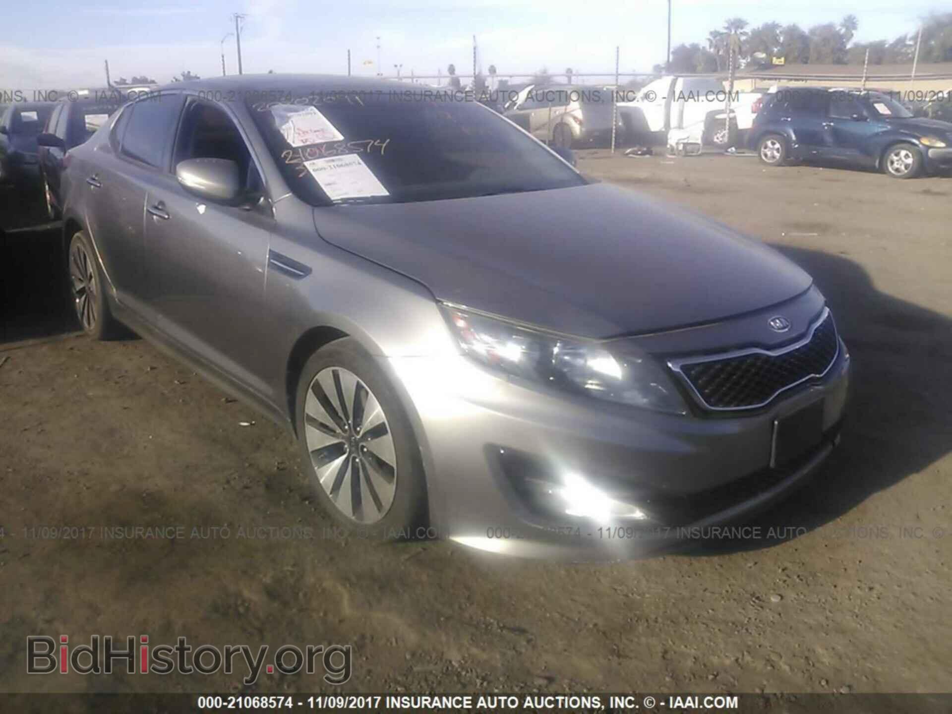 Photo 5XXGR4A60CG007743 - Kia Optima 2012