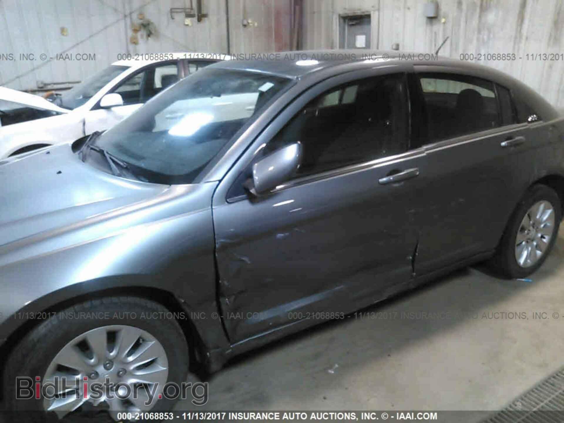2012 Chrysler 200 - VIN: 1C3CCBAB0CN104564 - Фото 6