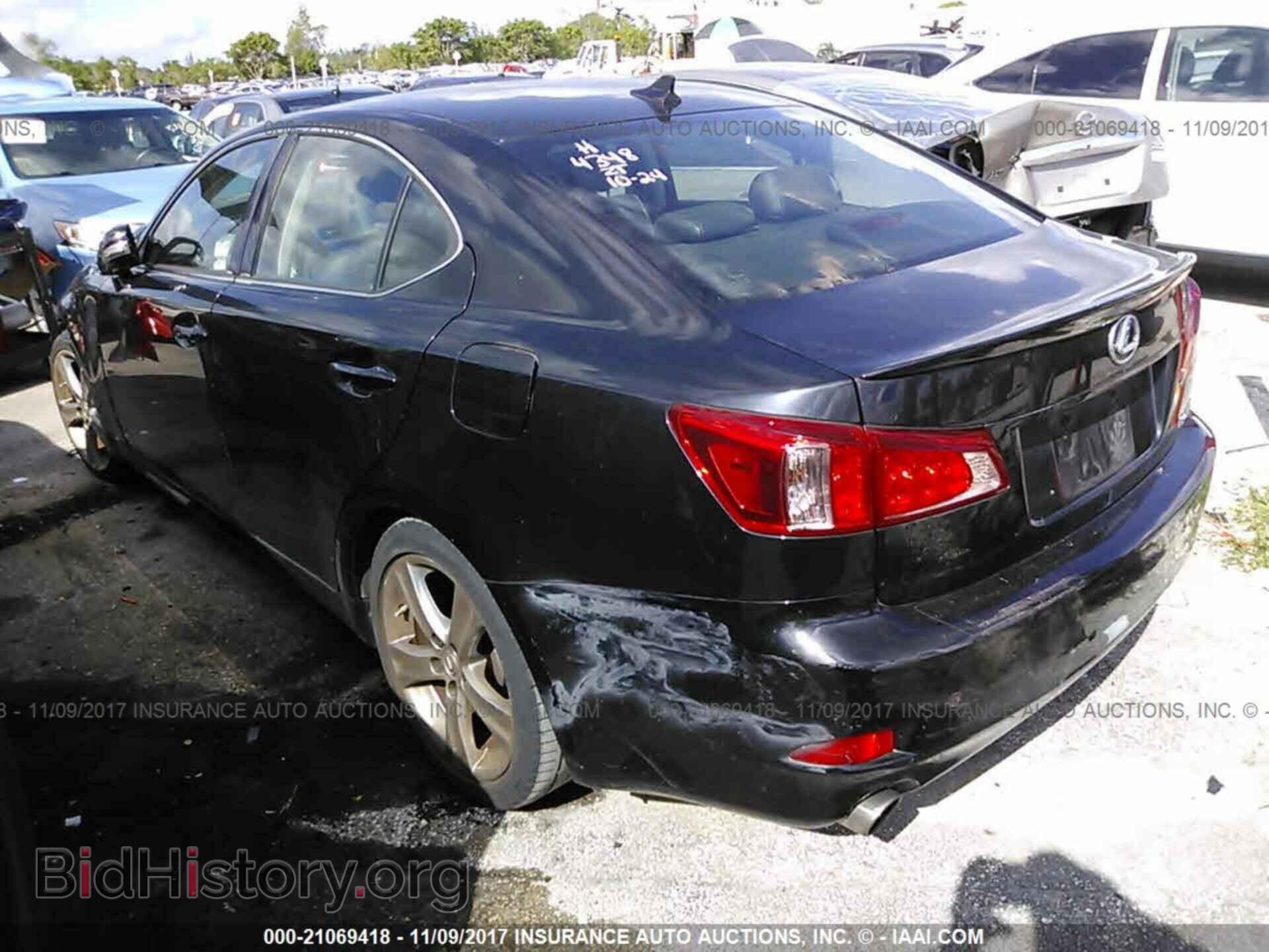 2011 Lexus Is - VIN: JTHBF5C2XB5154348 - Фото 3