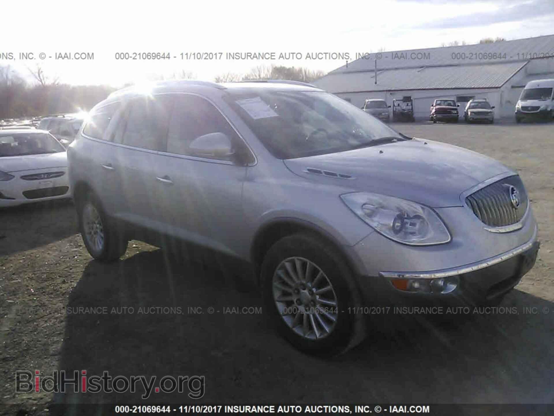 Photo 5GAKRBED4CJ175373 - Buick Enclave 2012