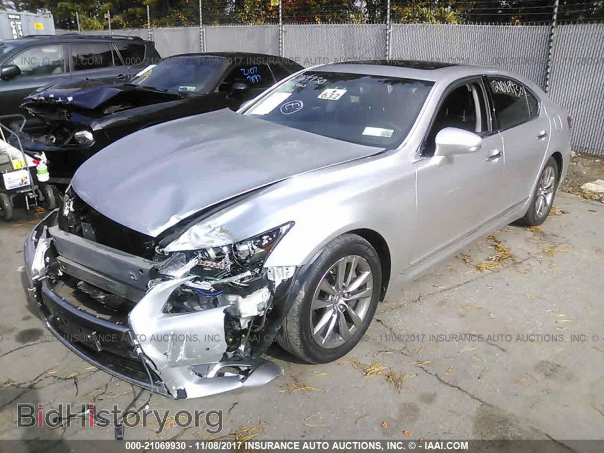 2014 Lexus Ls - VIN: JTHCL5EF2E5022377 - Photo 2