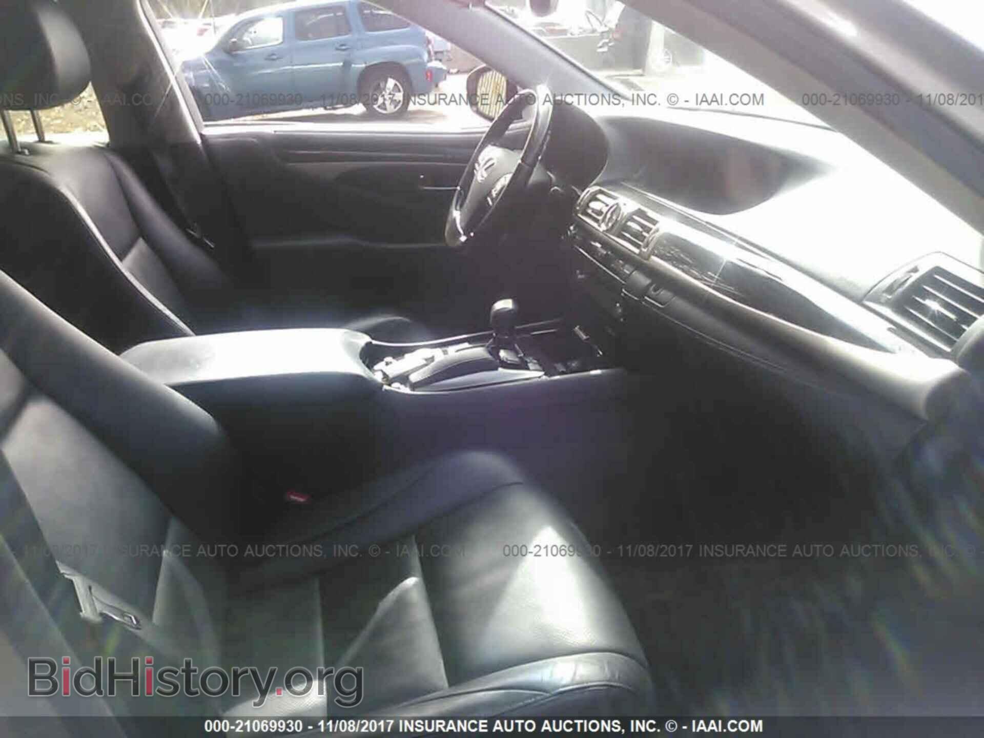 2014 Lexus Ls - VIN: JTHCL5EF2E5022377 - Photo 5