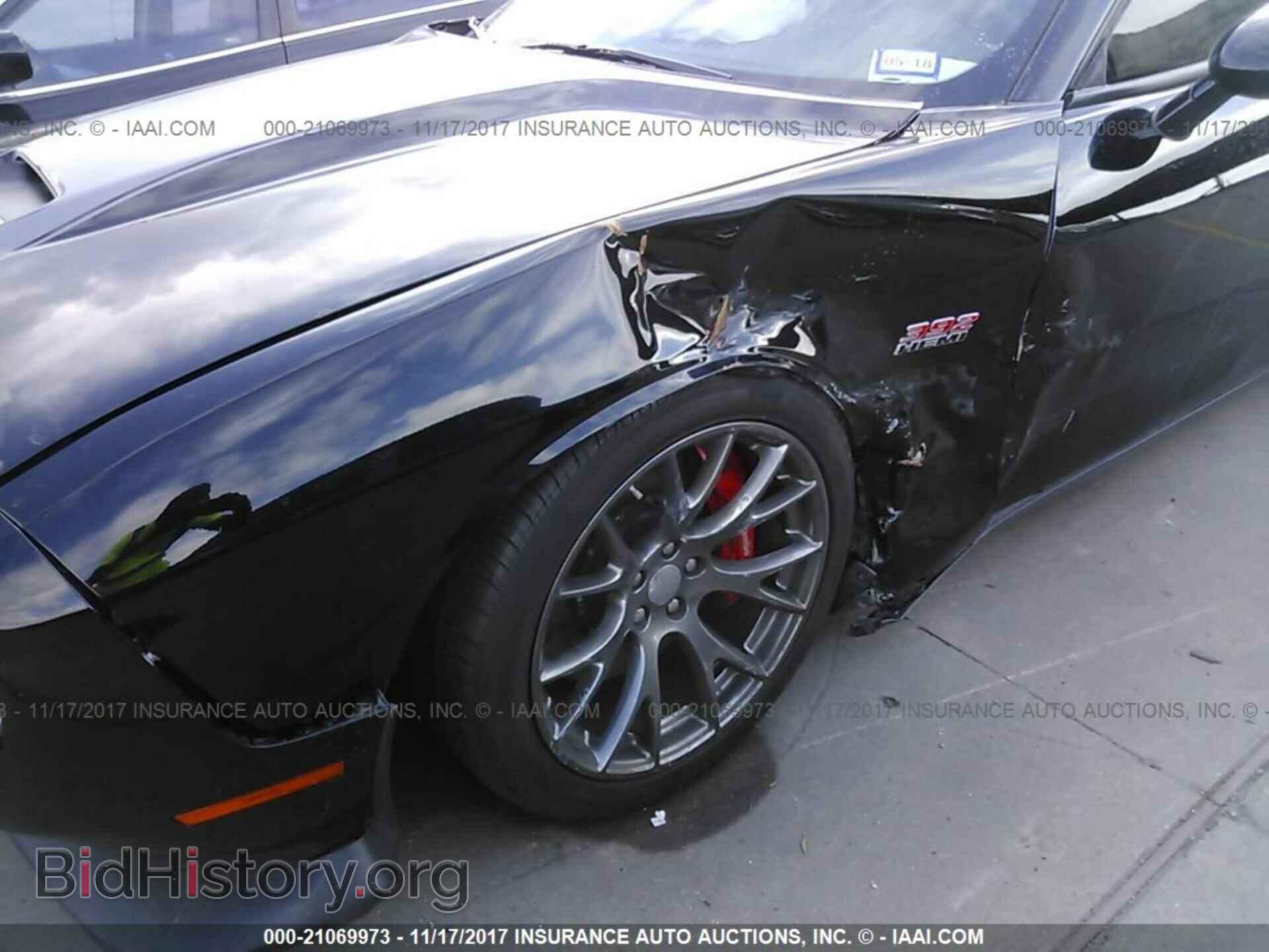 2015 Dodge Challenger - VIN: 2C3CDZDJ7FH905868 - Photo 6