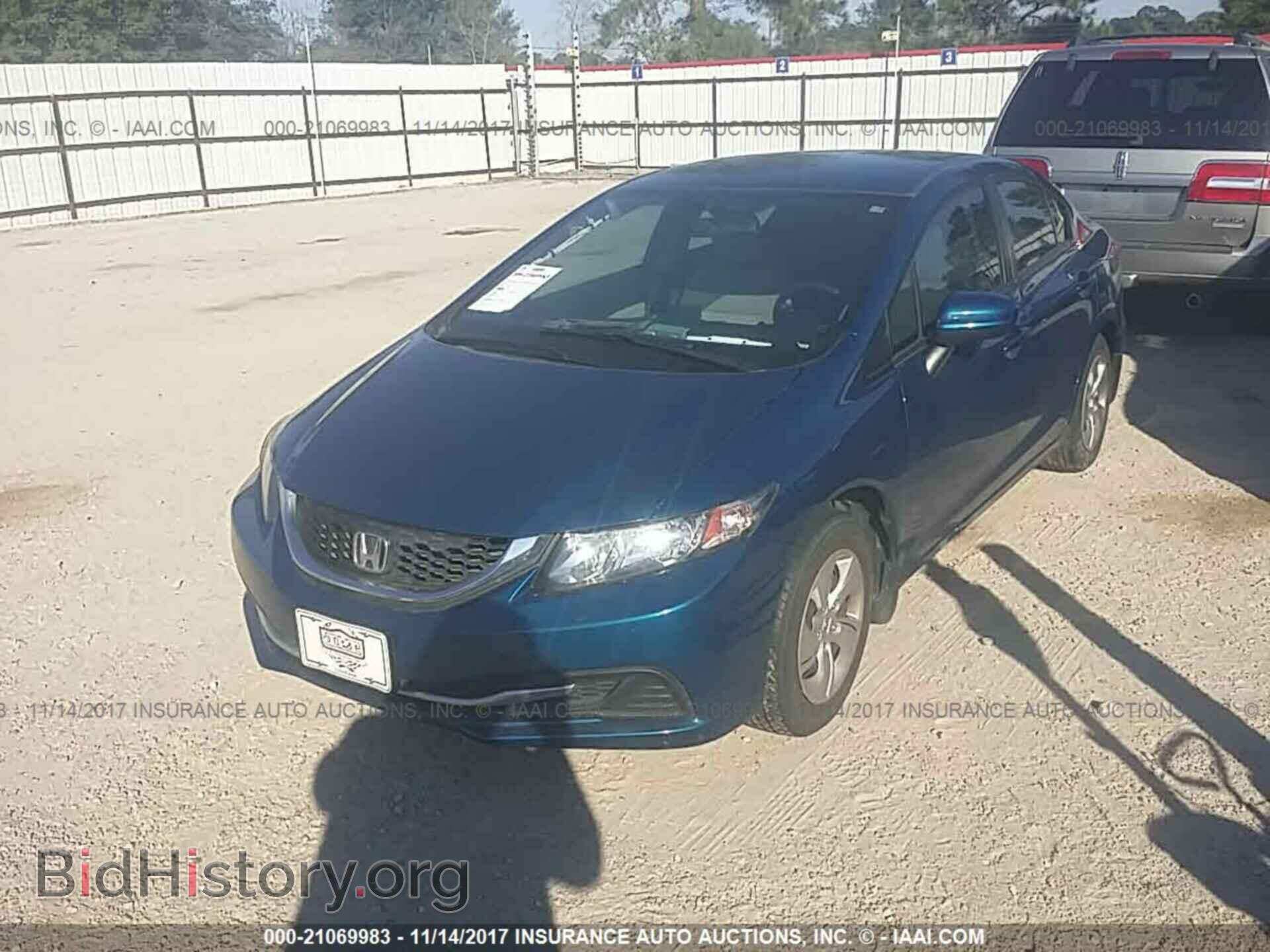2014 Honda Civic - VIN: 2HGFB2F58EH500088 - Photo 2