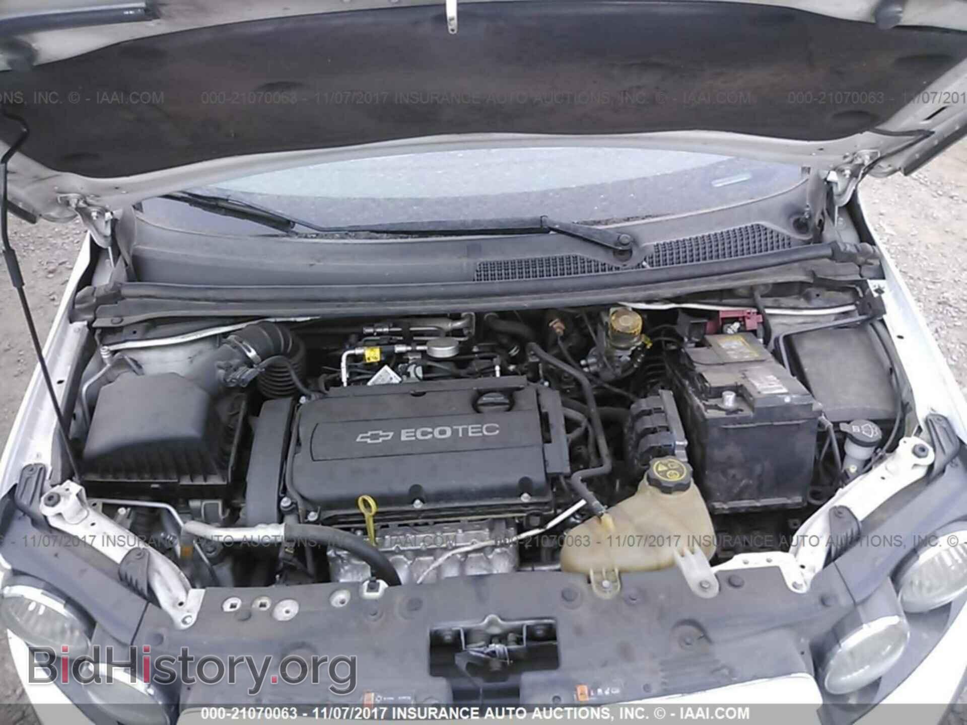 2014 Chevrolet Sonic - VIN: 1G1JA6SH3E4183698 - Фото 10