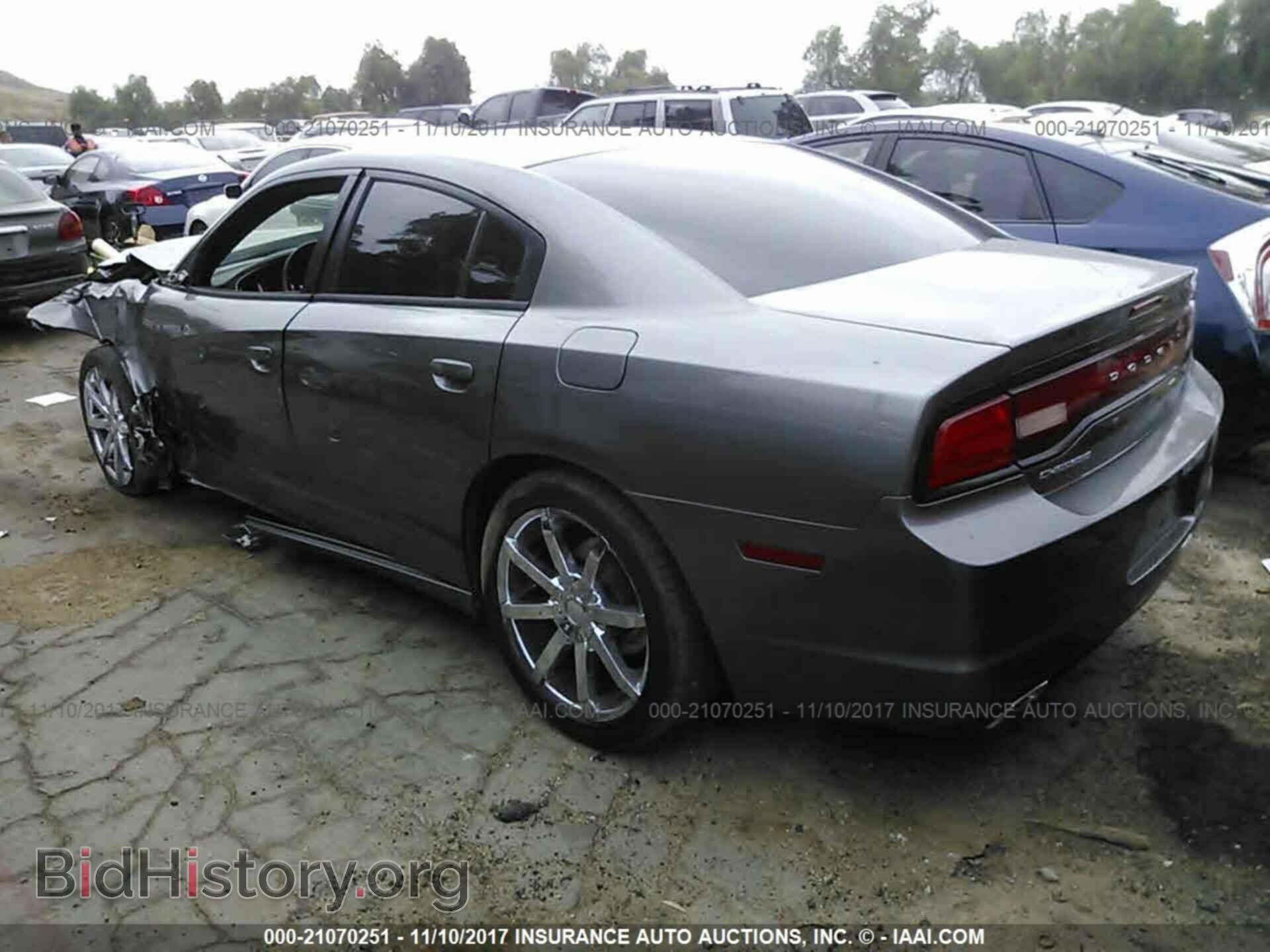 2012 Dodge Charger - VIN: 2C3CDXBG5CH119767 - Фото 3