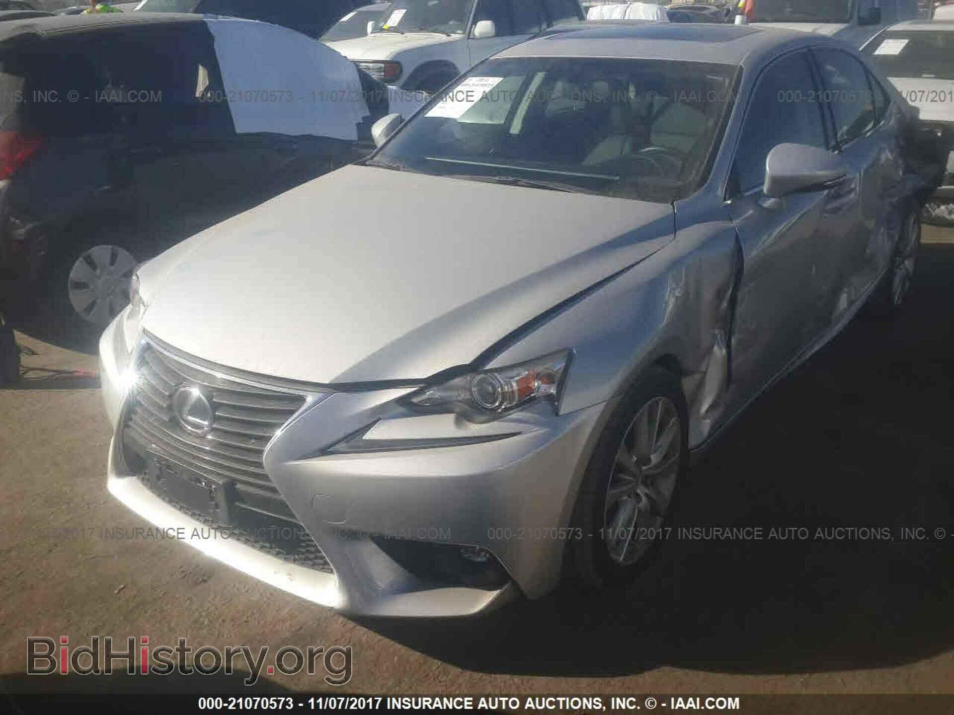 2015 Lexus Is - VIN: JTHBF1D20F5062937 - Photo 2