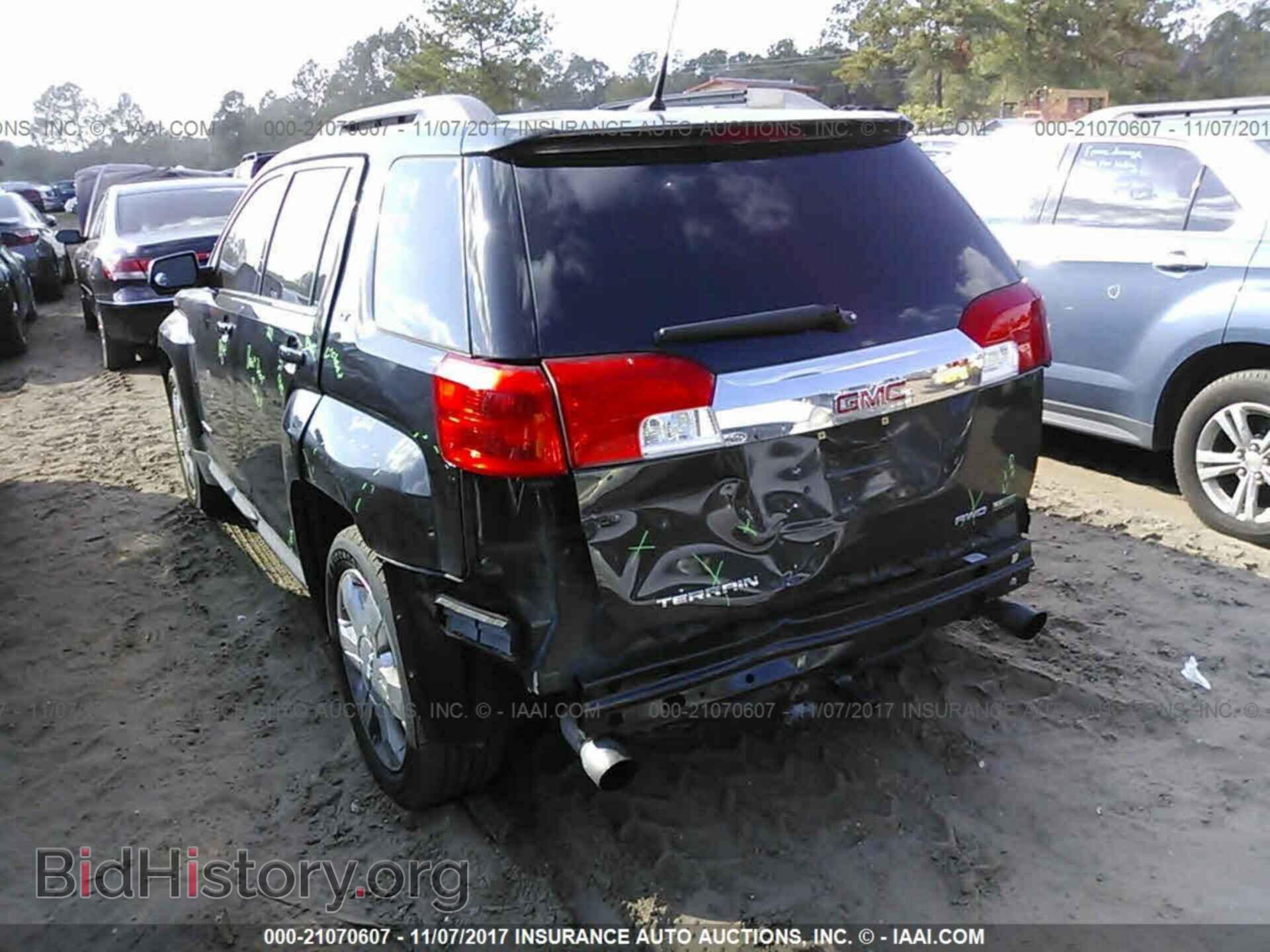 2011 Gmc Terrain - VIN: 2CTFLVE55B6211504 - Photo 3