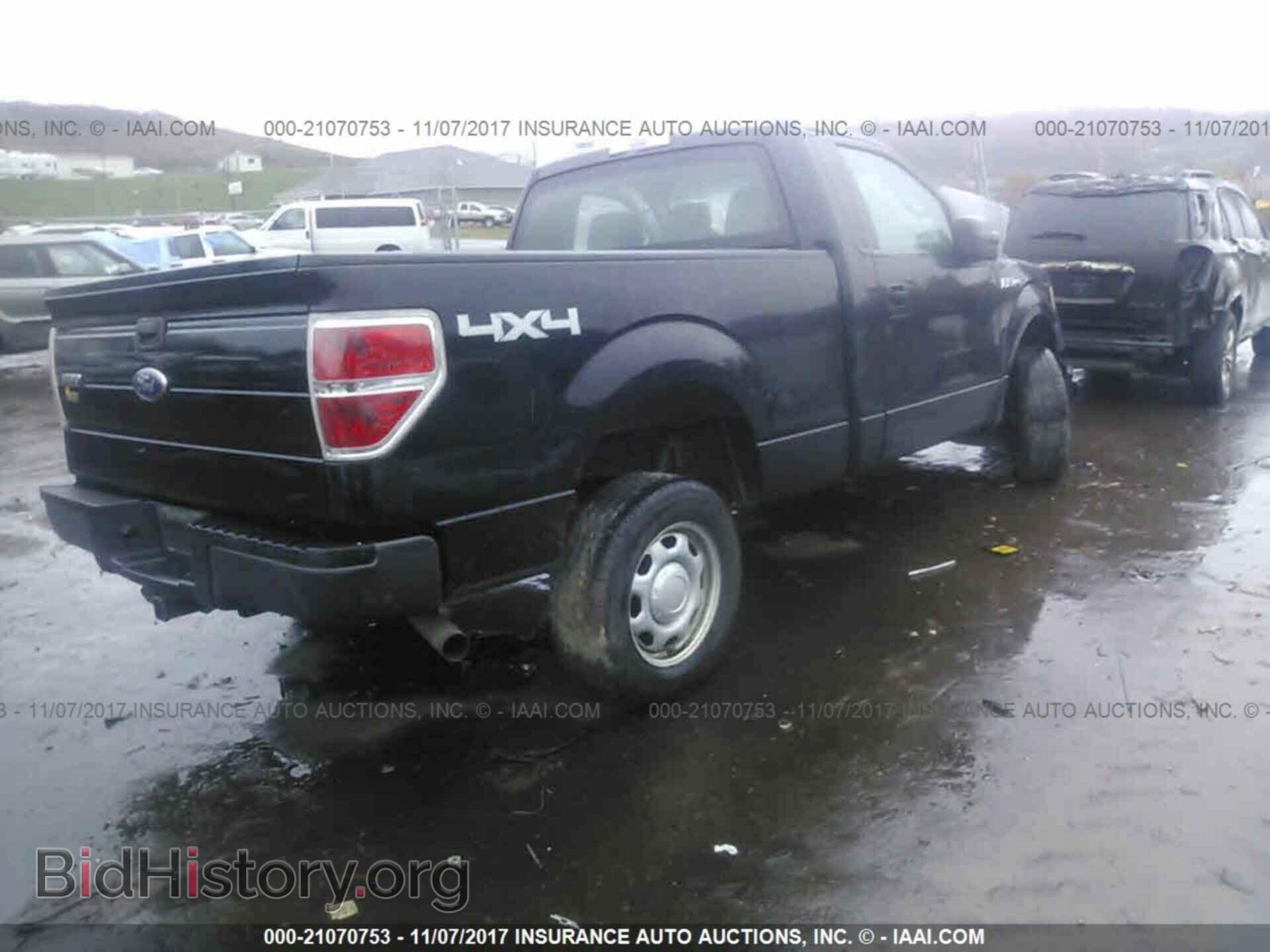2011 Ford F150 - VIN: 1FTMF1EF3BFC22468 - Фото 4
