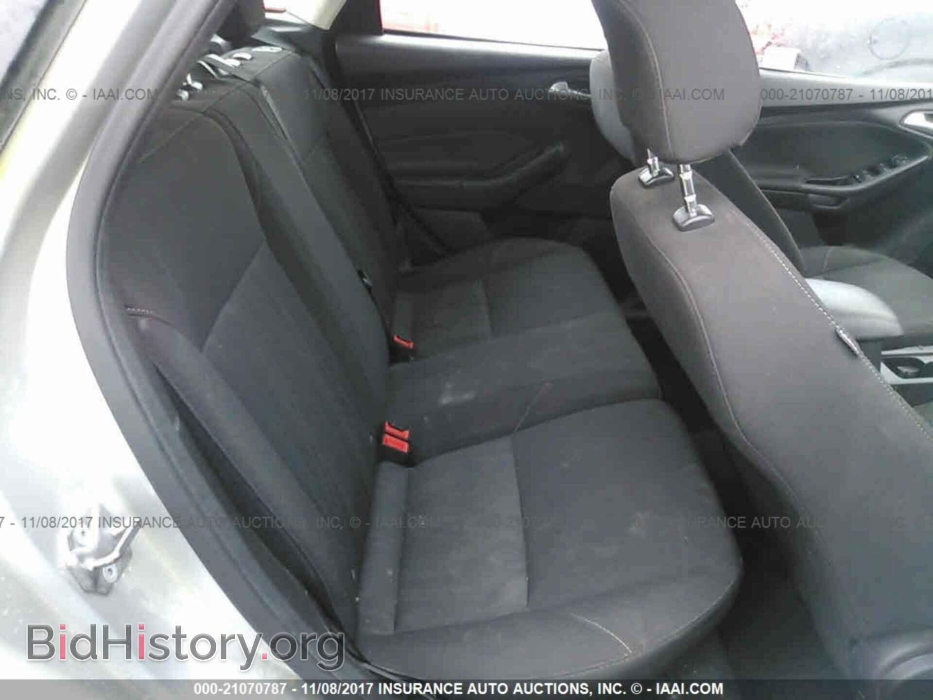2016 Ford Focus - VIN: 1FADP3K22GL270245 - Фото 8