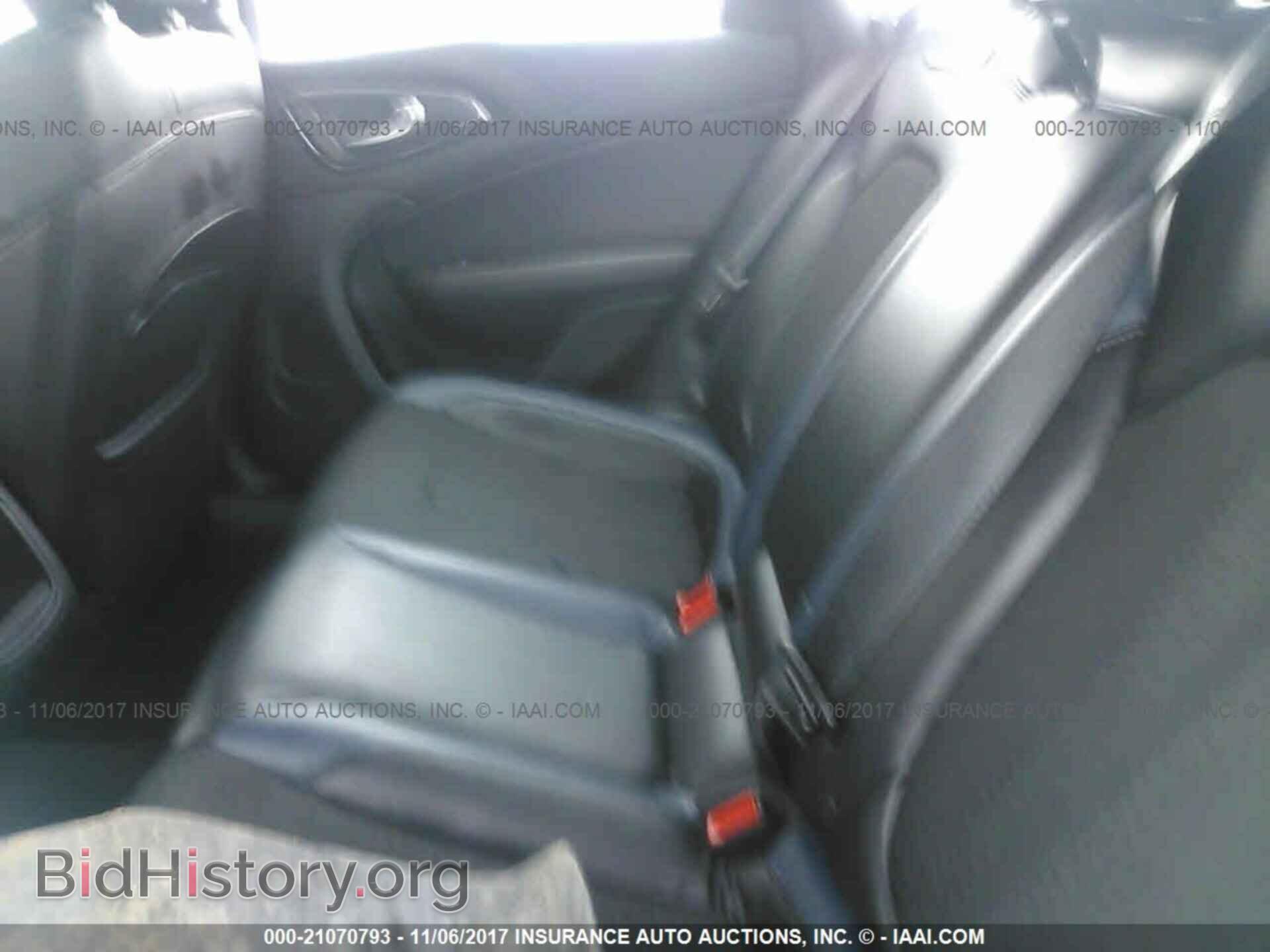 2015 Chrysler 200 - VIN: 1C3CCCBB0FN621985 - Photo 8
