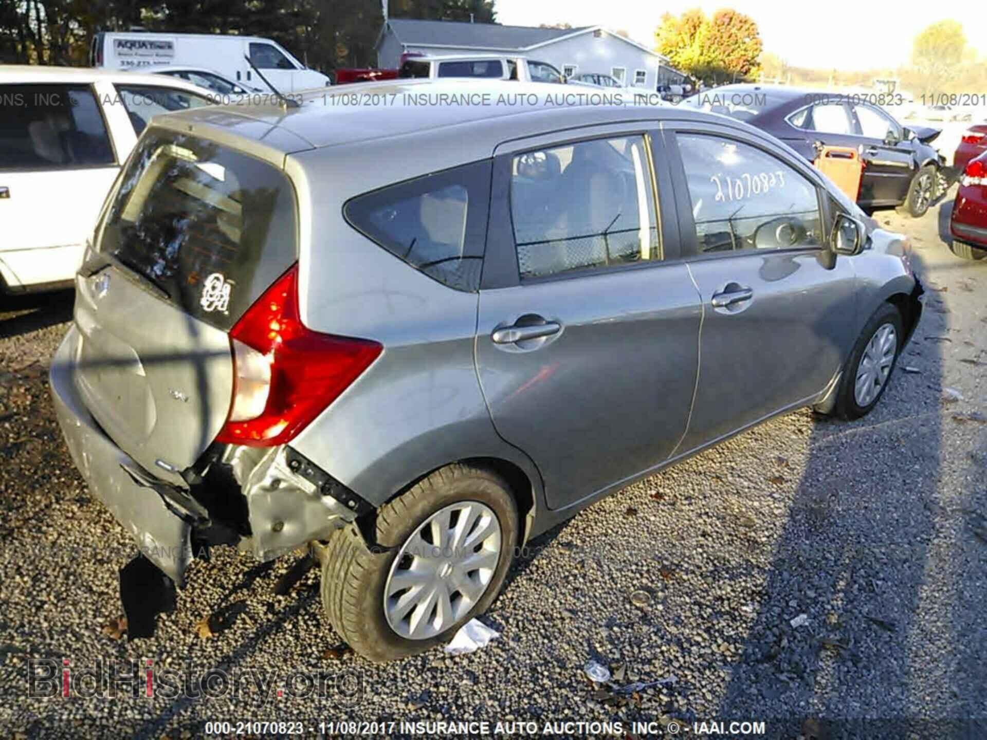 2014 Nissan Versa note - VIN: 3N1CE2CP4EL417220 - Photo 4