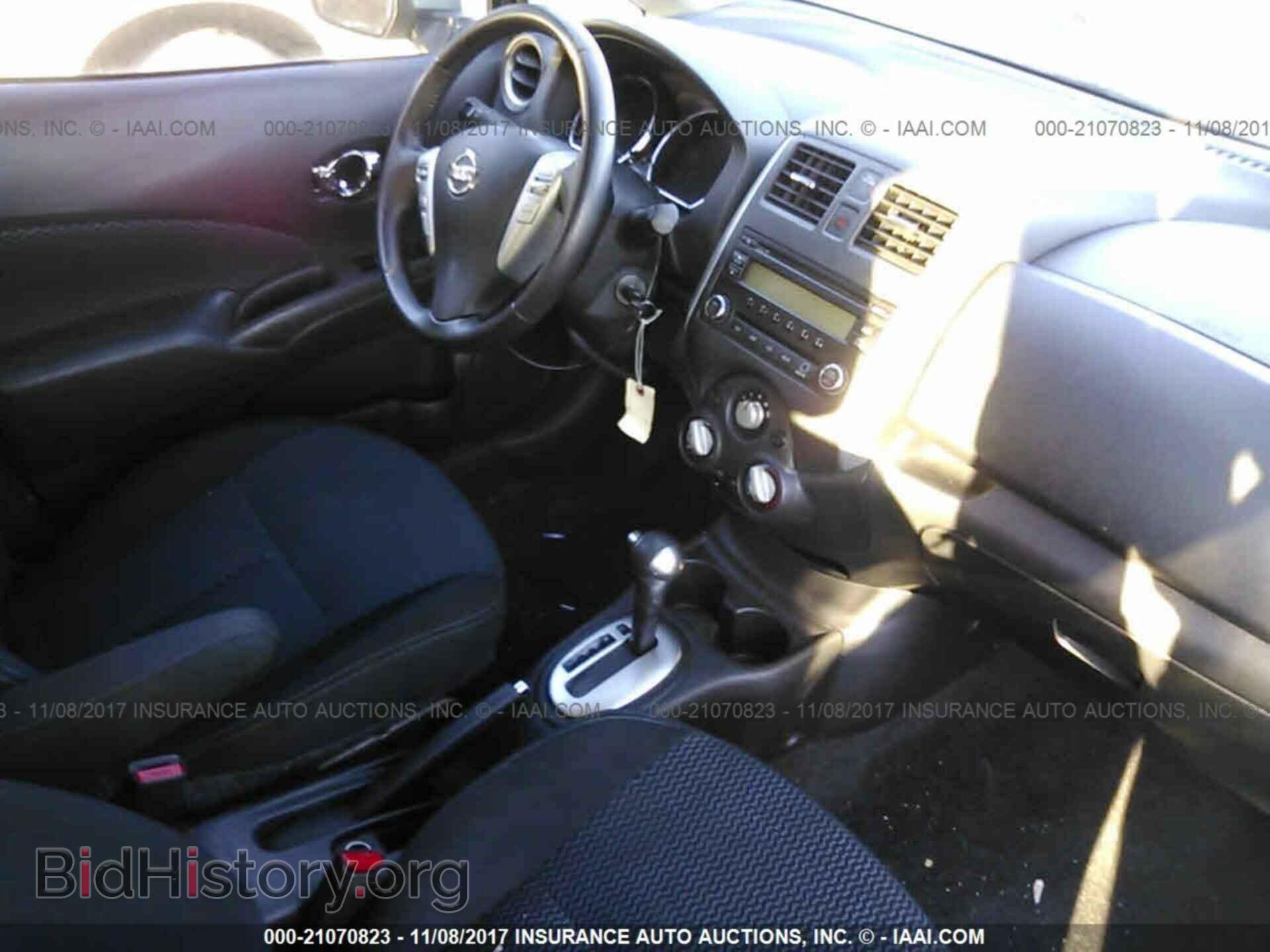 2014 Nissan Versa note - VIN: 3N1CE2CP4EL417220 - Photo 5