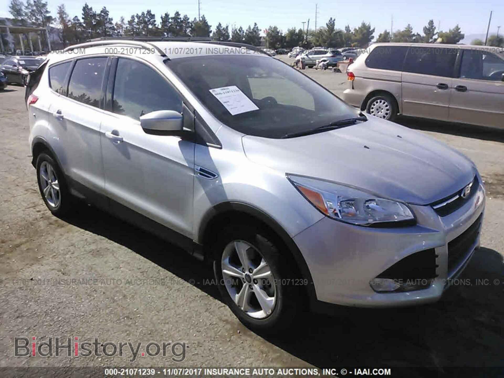 Фотография 1FMCU9G97FUB95456 - Ford Escape 2015