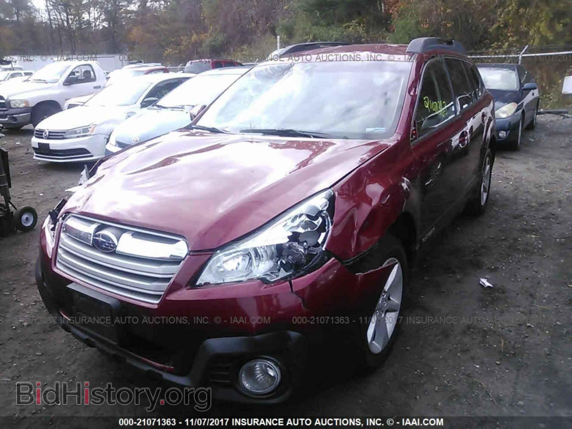 2013 Subaru Outback - VIN: 4S4BRBCC4D3271675 - Фото 2
