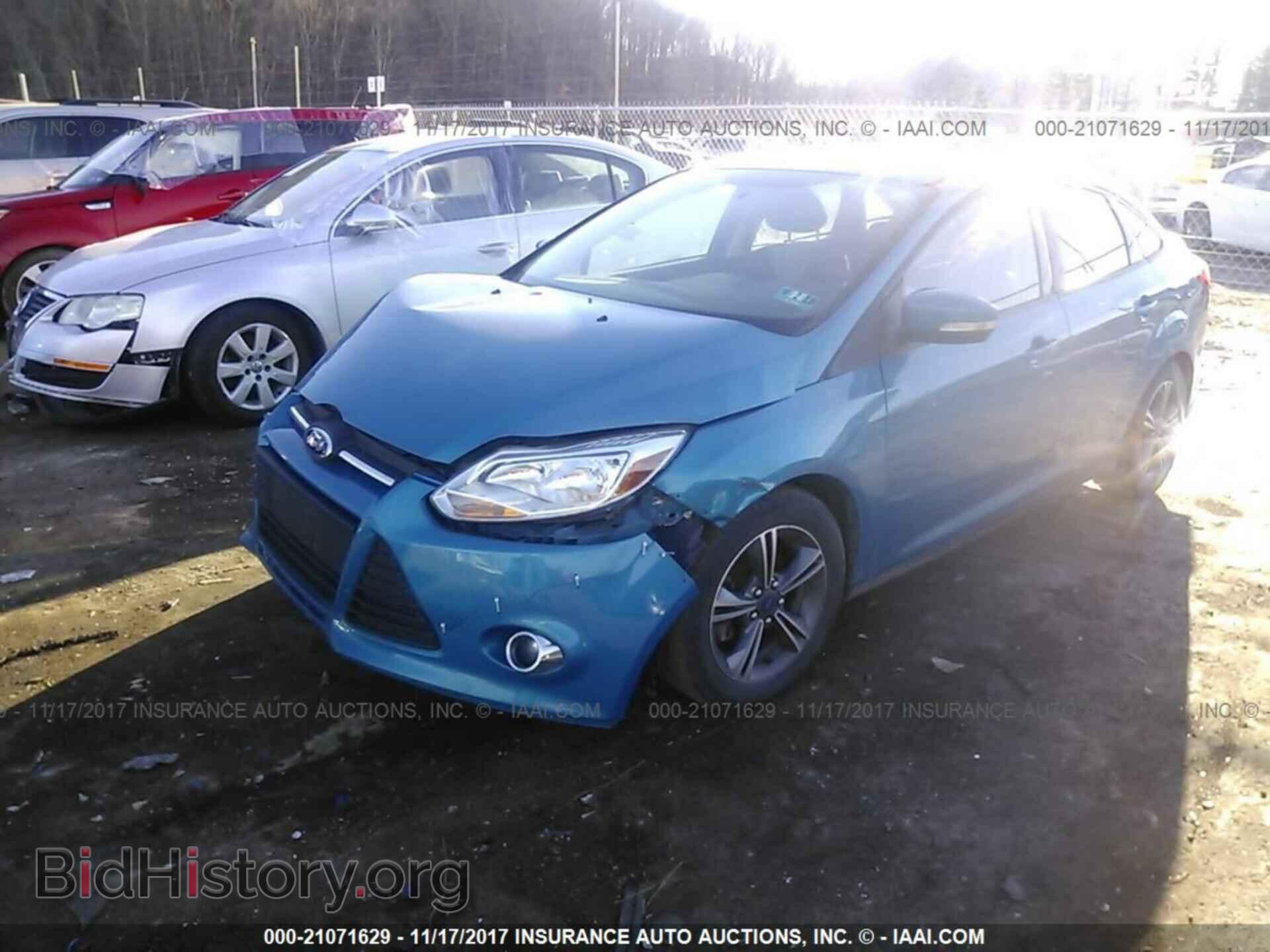 2014 Ford Focus - VIN: 1FADP3F25EL178554 - Photo 2