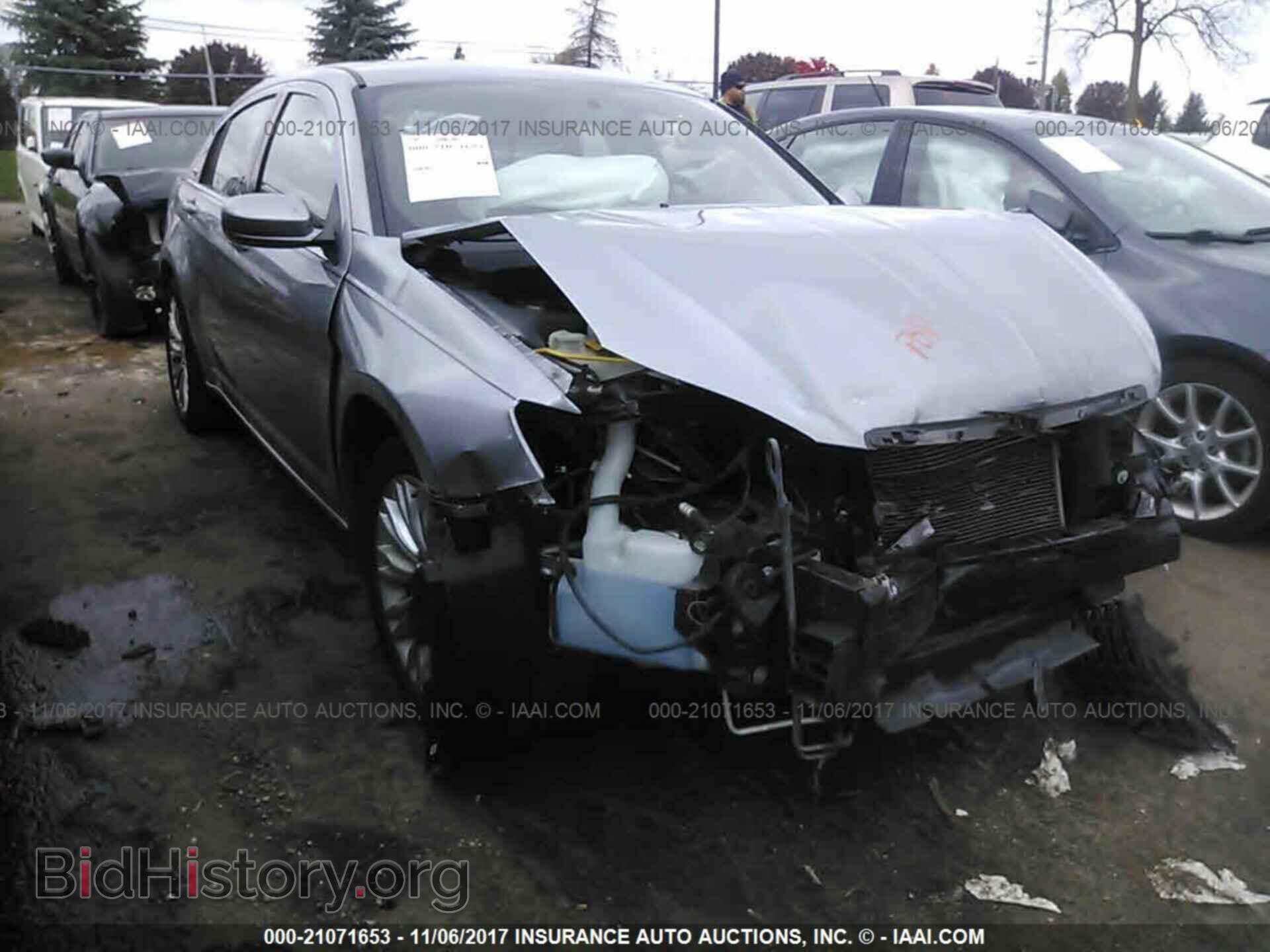 Photo 1C3CCBBB5DN601433 - Chrysler 200 2013