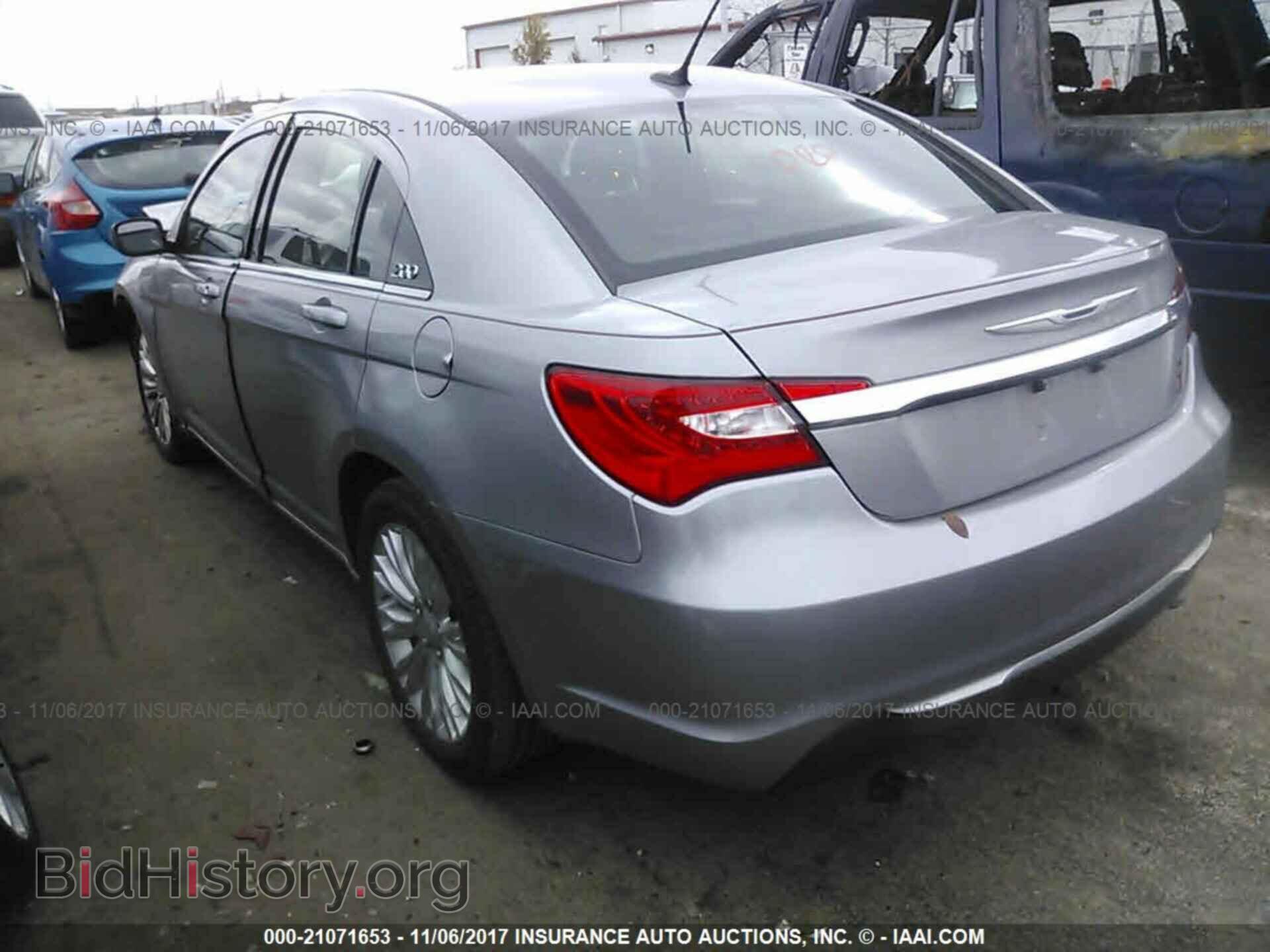 2013 Chrysler 200 - VIN: 1C3CCBBB5DN601433 - Photo 3