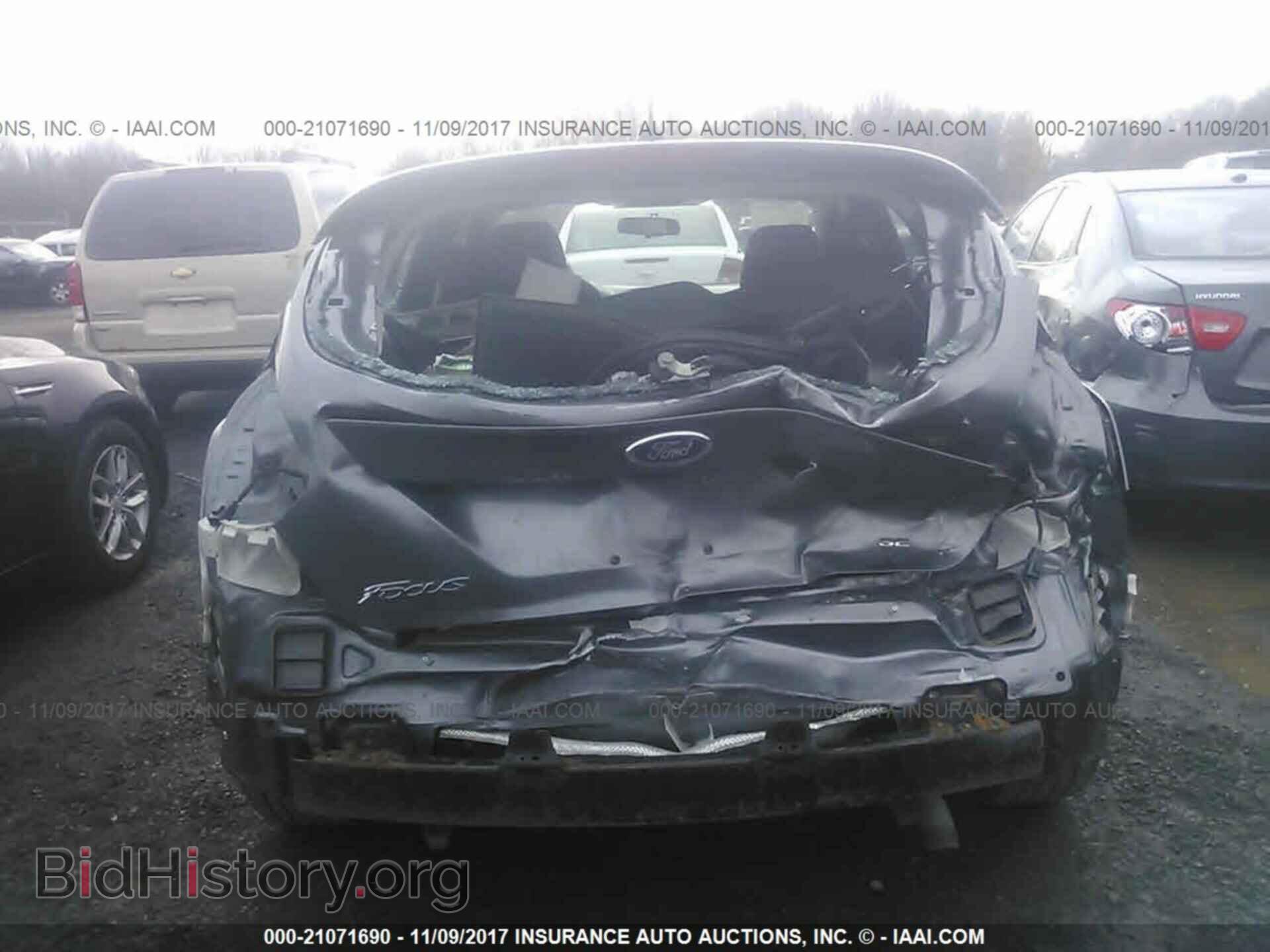 2014 Ford Focus - VIN: 1FADP3K2XEL101930 - Photo 6