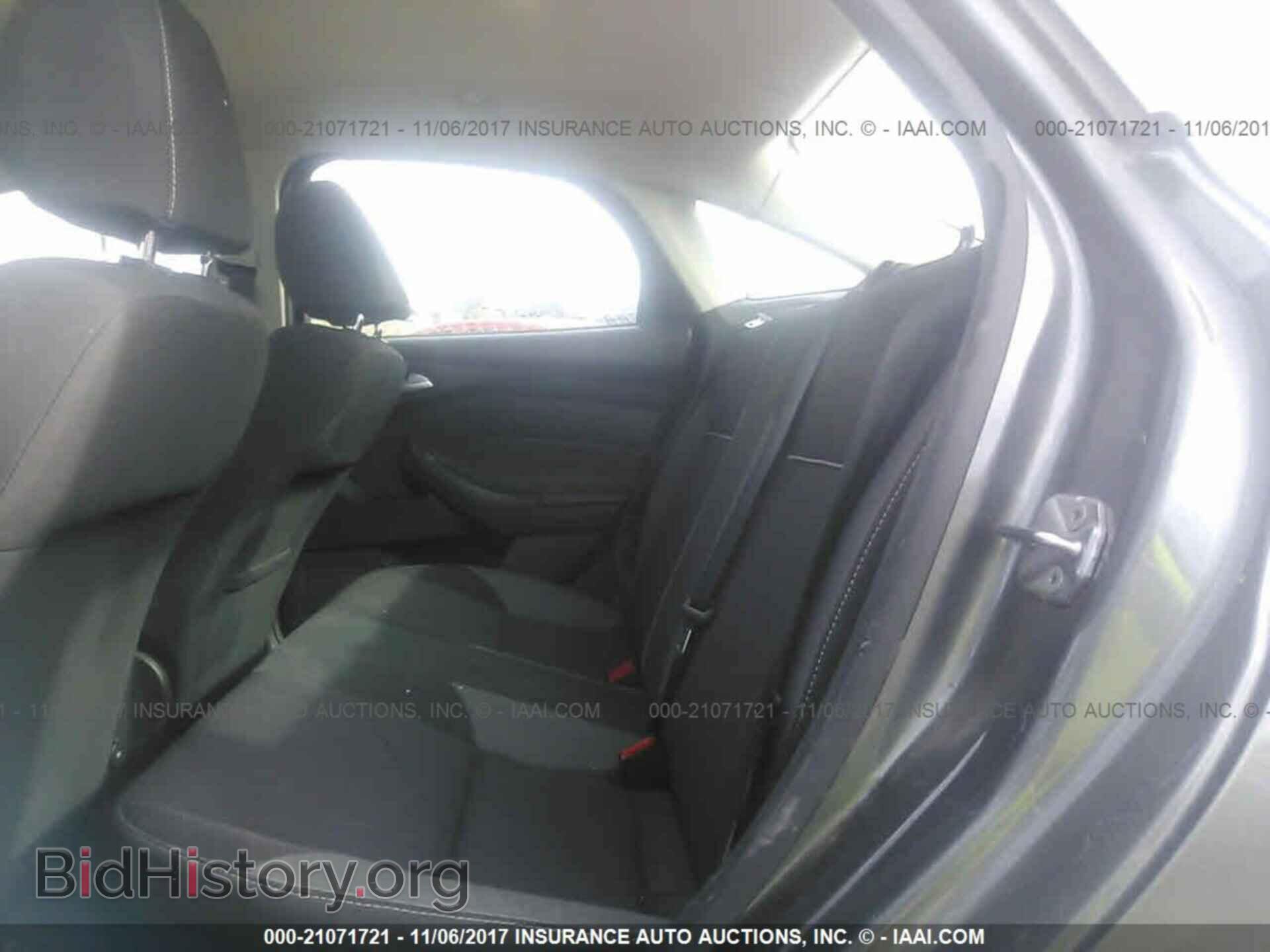 2012 Ford Focus - VIN: 1FAHP3F24CL451112 - Фото 8