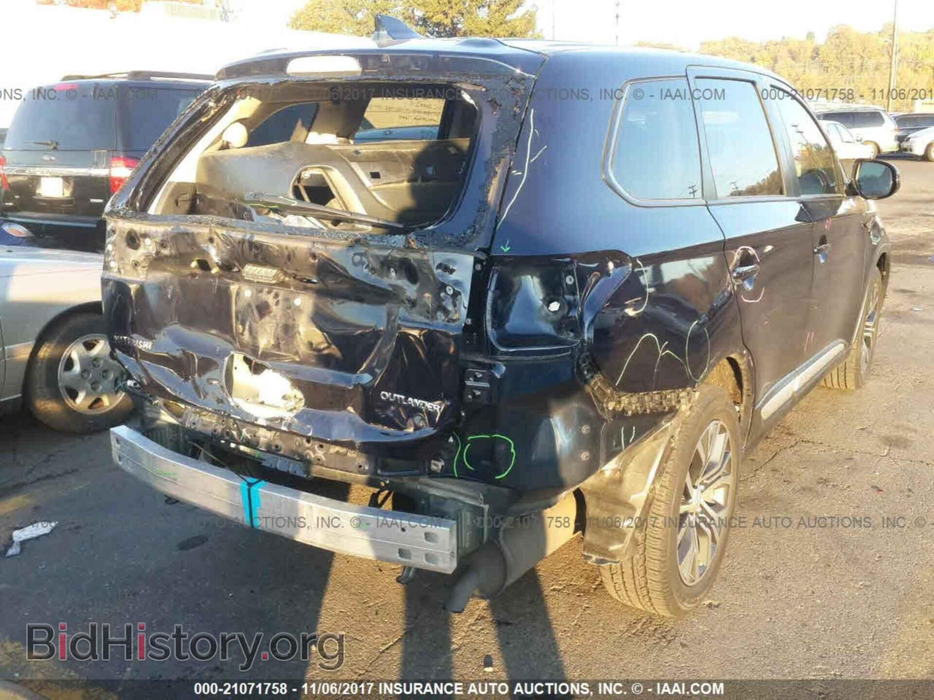 2017 Mitsubishi Outlander - VIN: JA4AD2A36HZ042395 - Фото 4