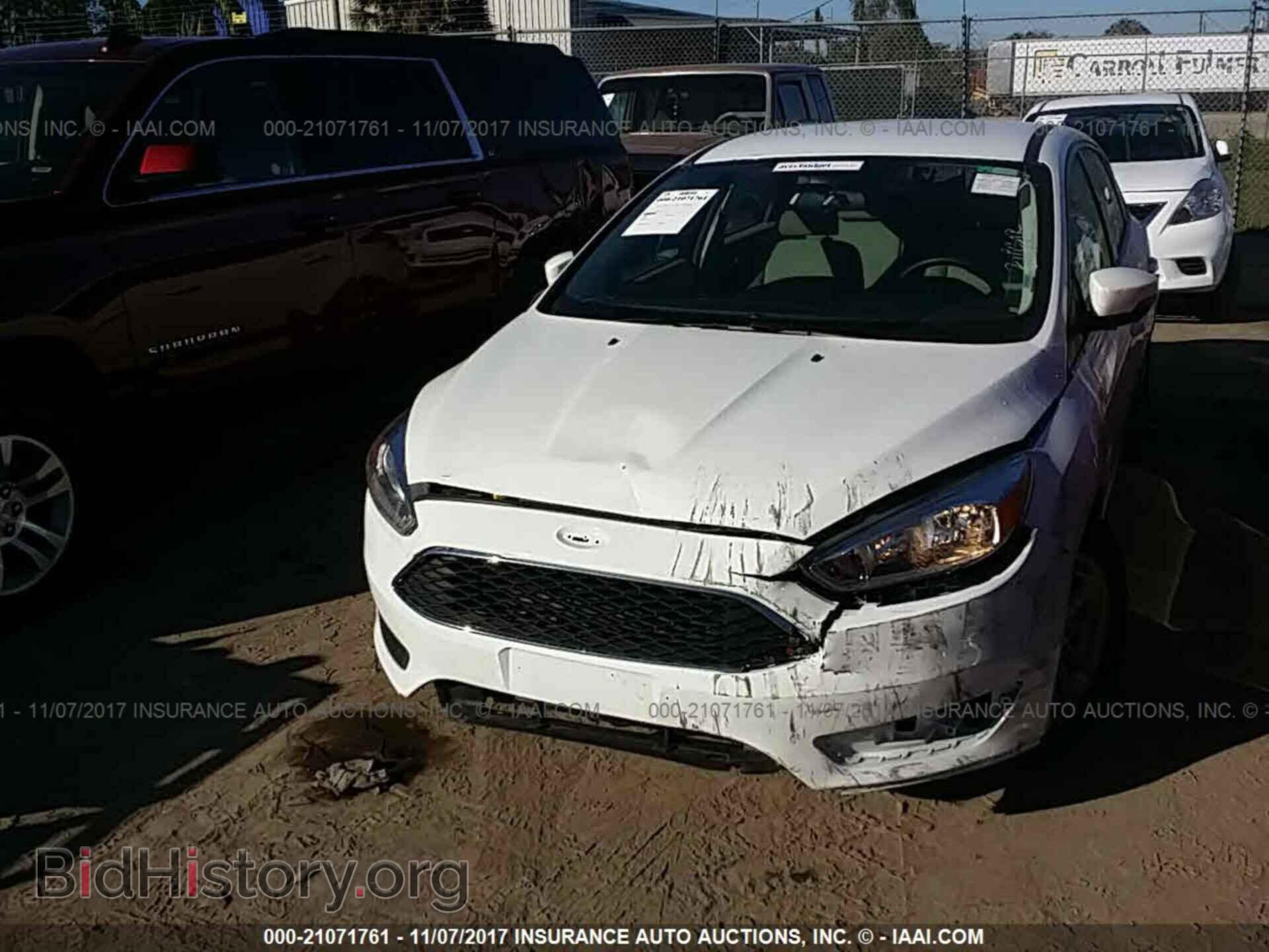 2016 Ford Focus - VIN: 1FADP3K22GL291080 - Фото 6