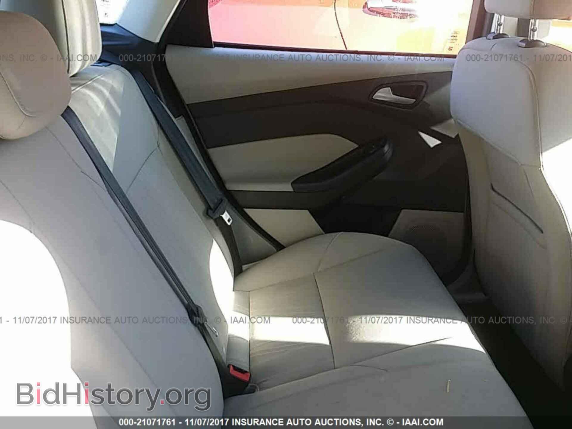 2016 Ford Focus - VIN: 1FADP3K22GL291080 - Фото 8