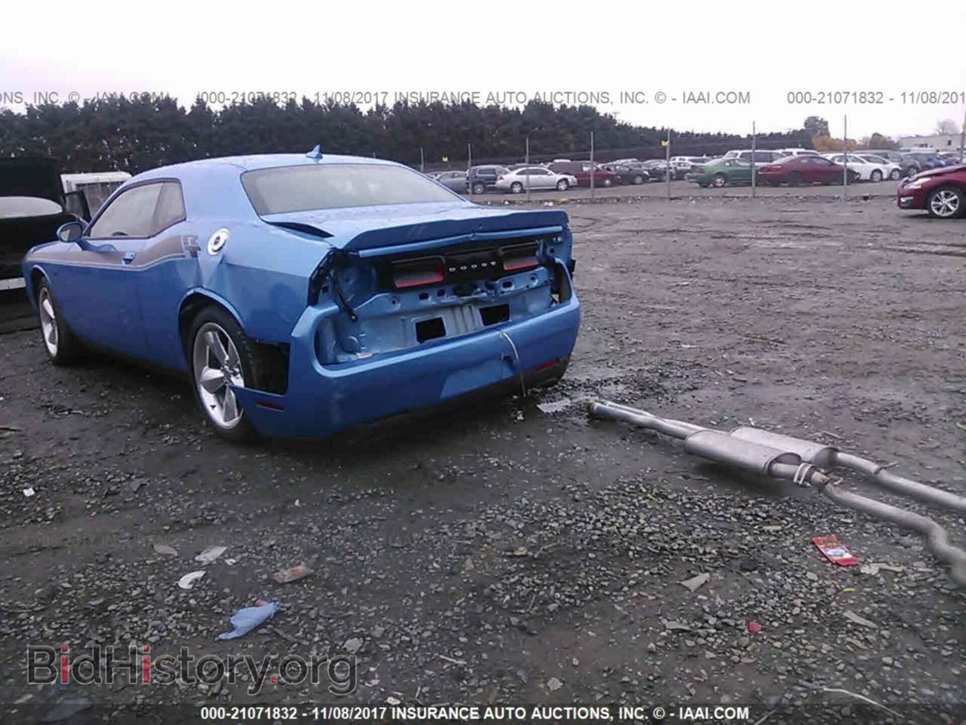 2015 Dodge Challenger - VIN: 2C3CDZBT8FH783297 - Photo 3