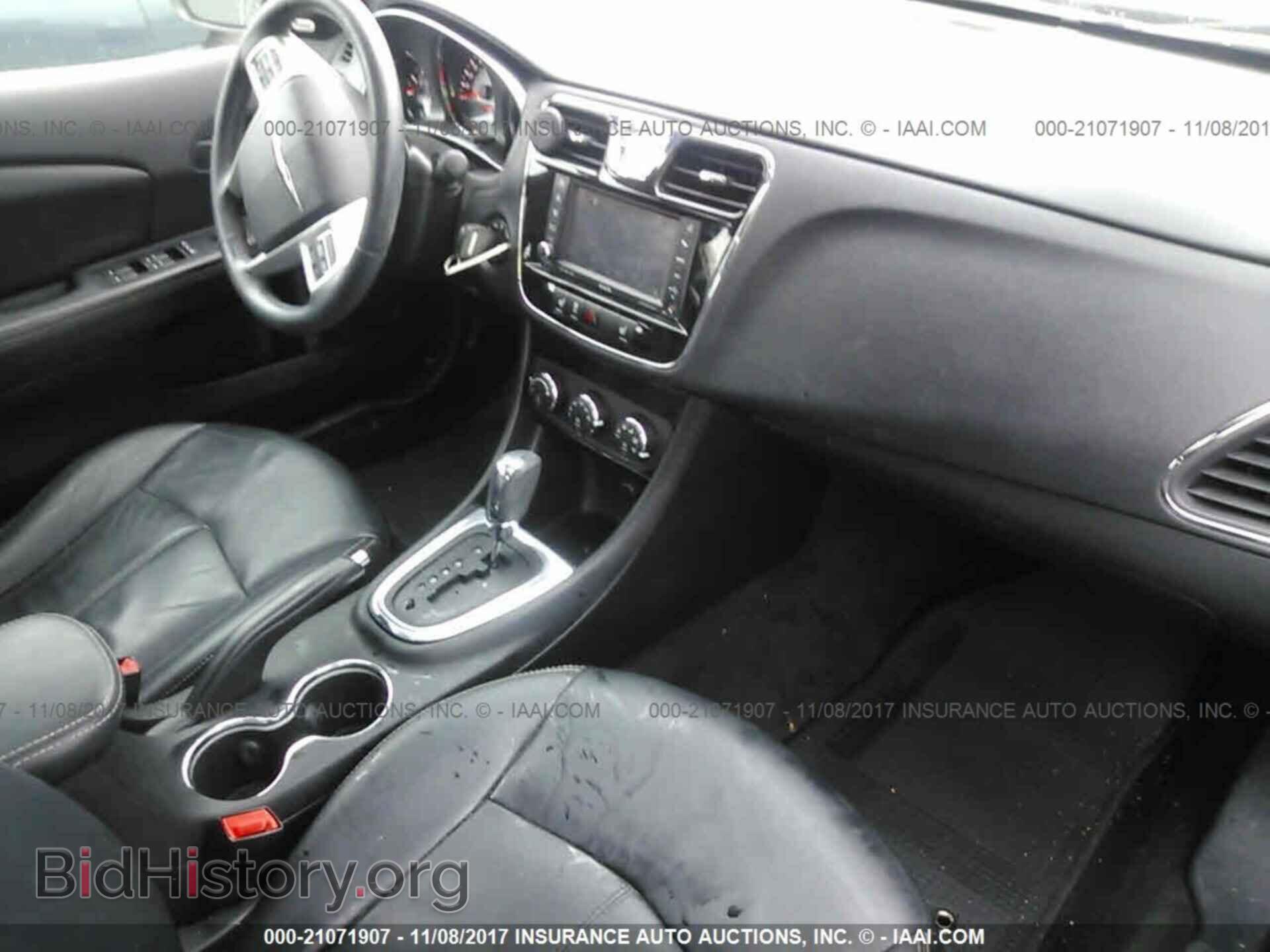 2013 Chrysler 200 - VIN: 1C3CCBCG0DN504411 - Photo 5