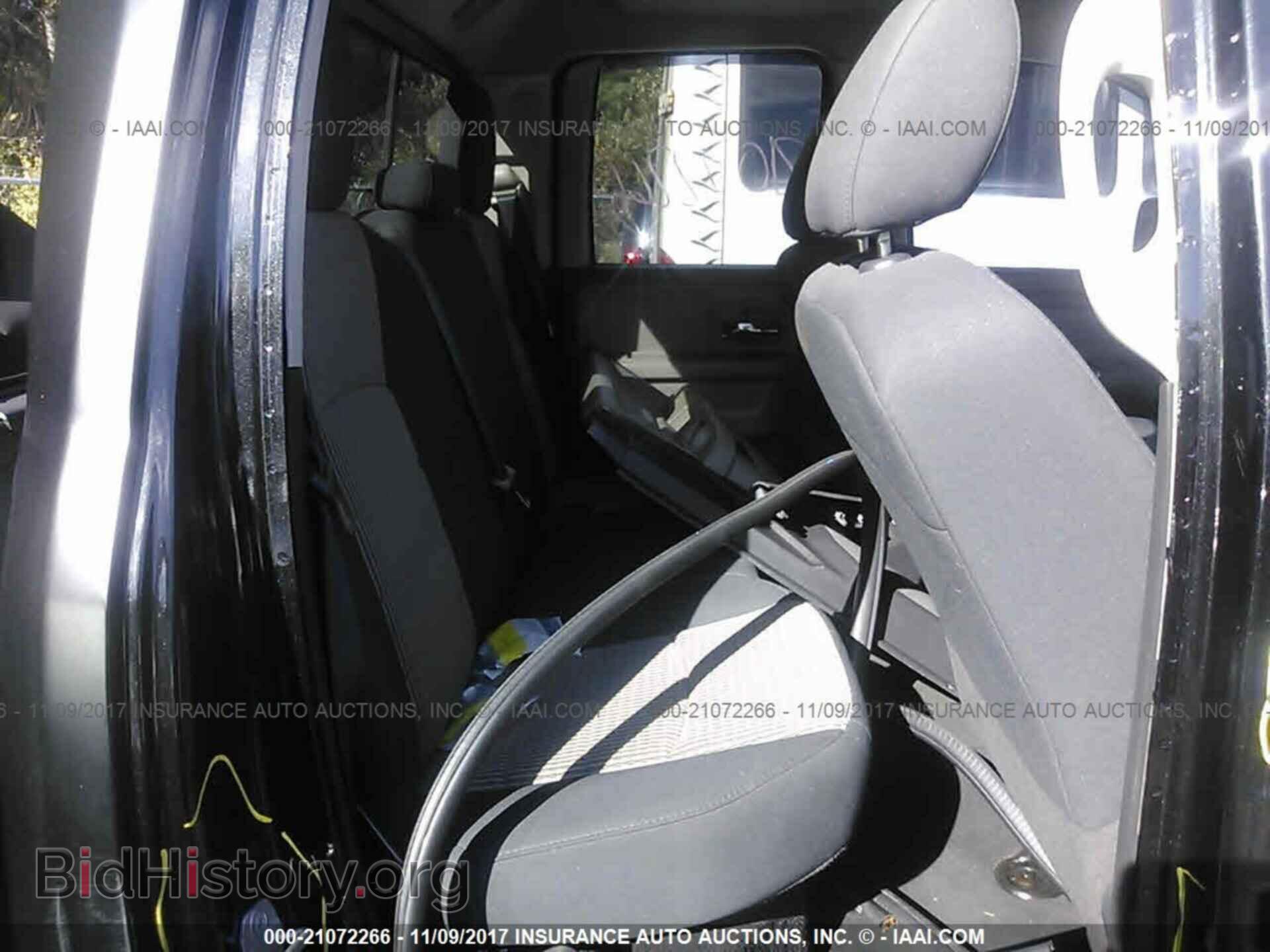 2011 Dodge Ram 1500 - VIN: 1D7RV1GP1BS512848 - Фото 8
