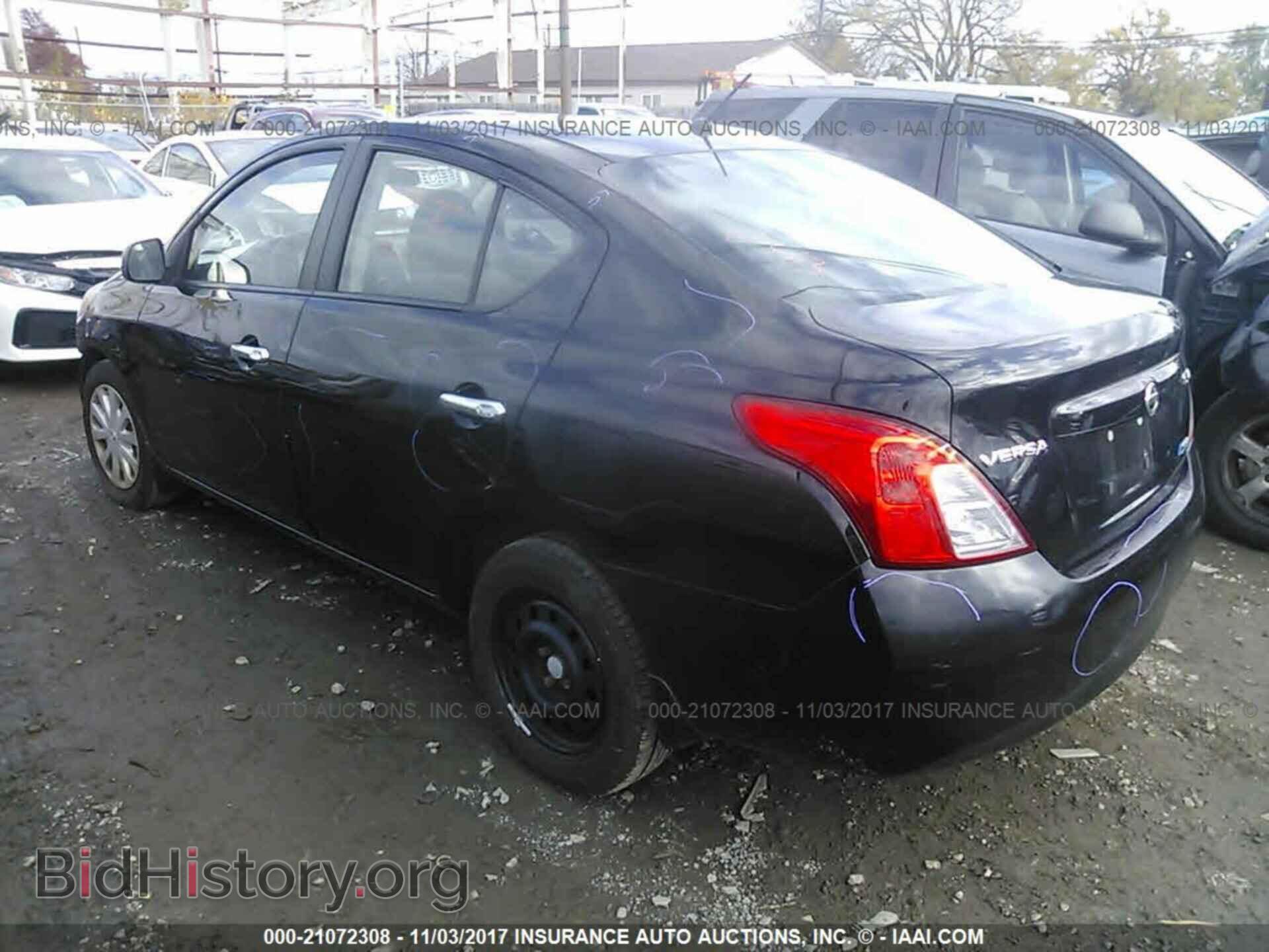 2012 Nissan Versa - VIN: 3N1CN7AP5CL887916 - Фото 3