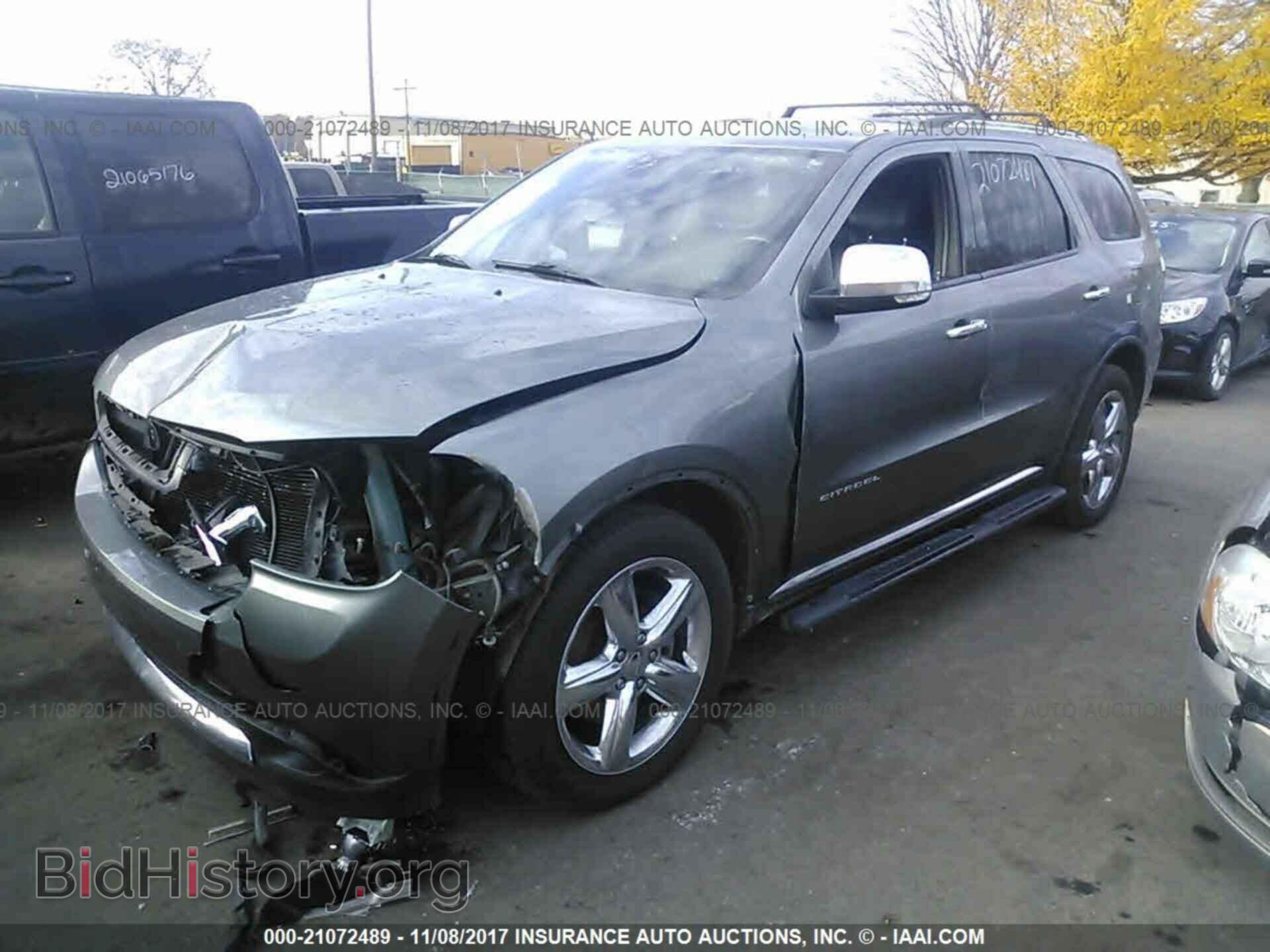 2011 Dodge Durango - VIN: 1D4SE5GT5BC648848 - Photo 2