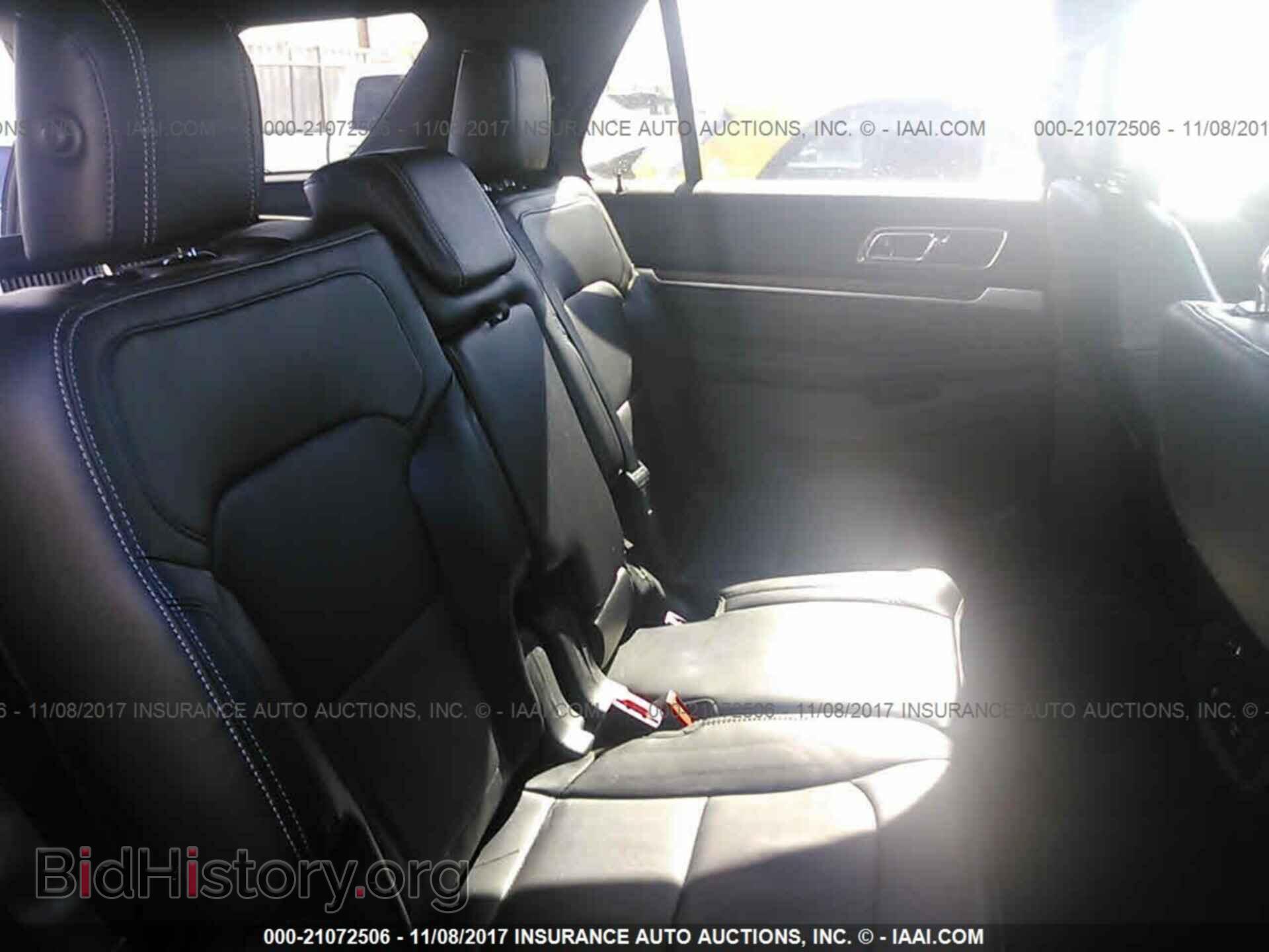 2016 Ford Explorer - VIN: 1FM5K7F85GGB62953 - Photo 8