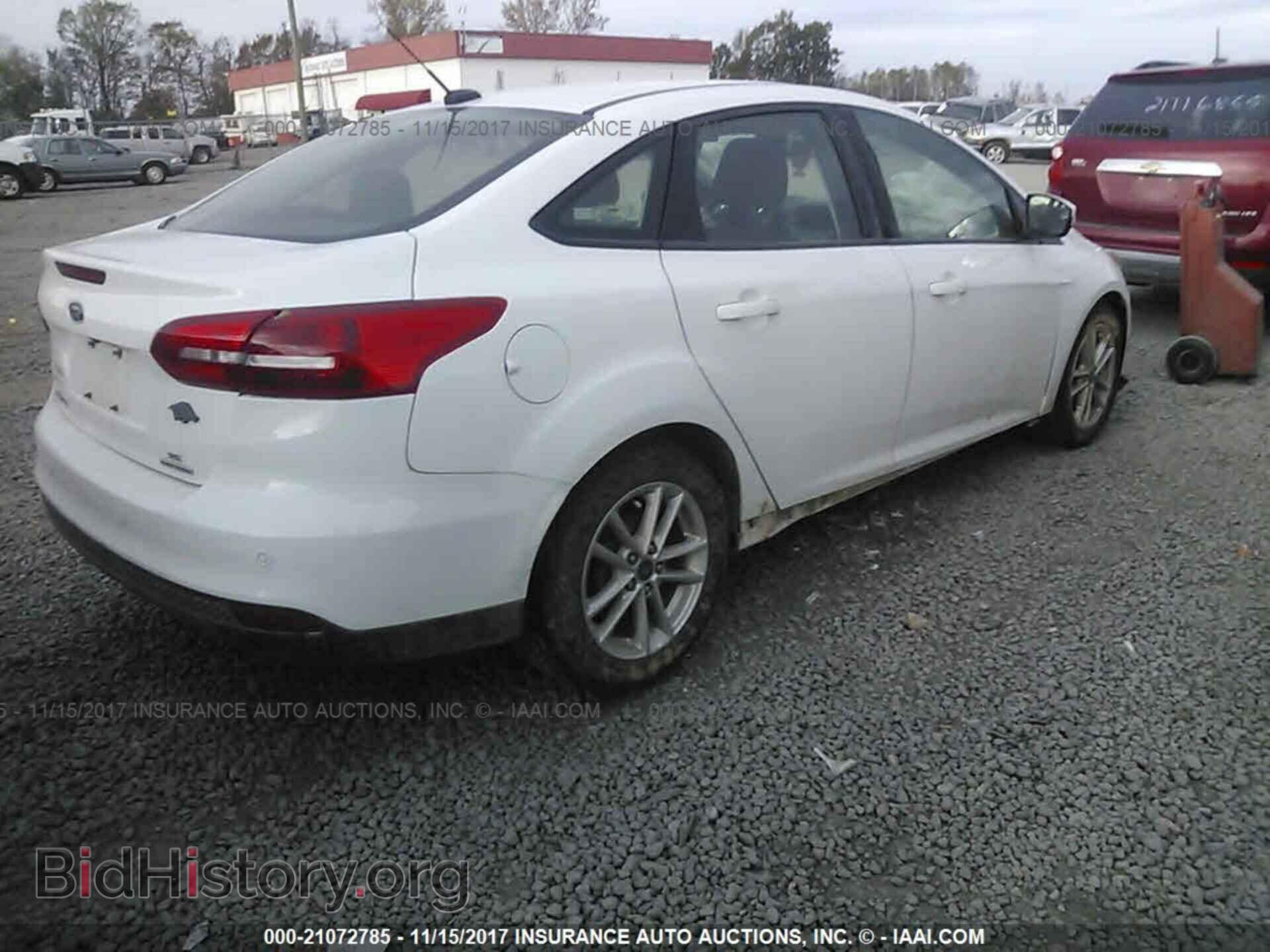 2016 Ford Focus - VIN: 1FADP3F29GL356064 - Фото 4