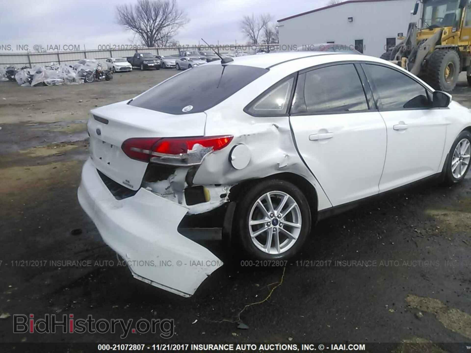 2015 Ford Focus - VIN: 1FADP3F22FL215044 - Photo 6