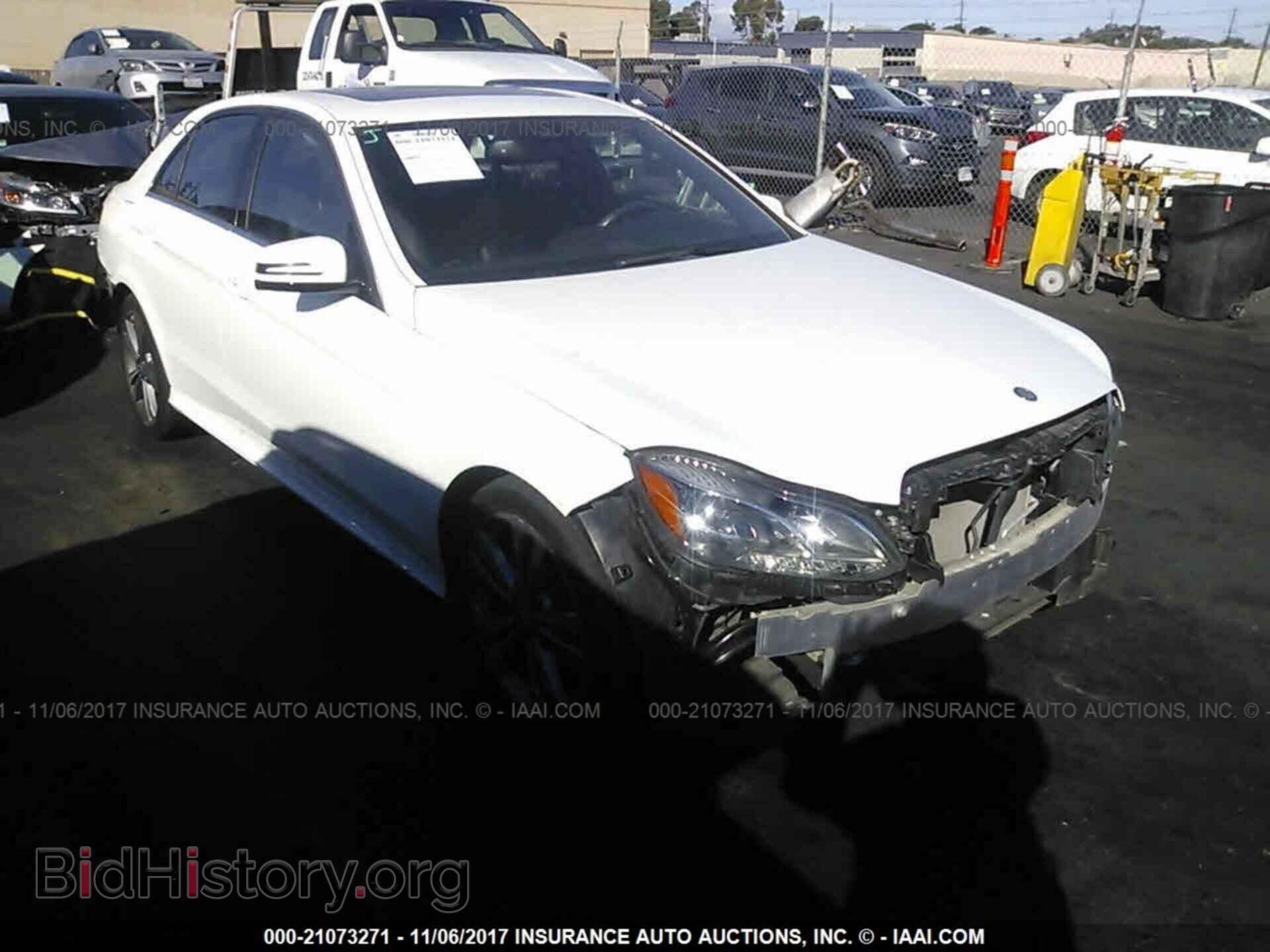 Photo WDDHF5KB5FB135572 - Mercedes-benz E 2015