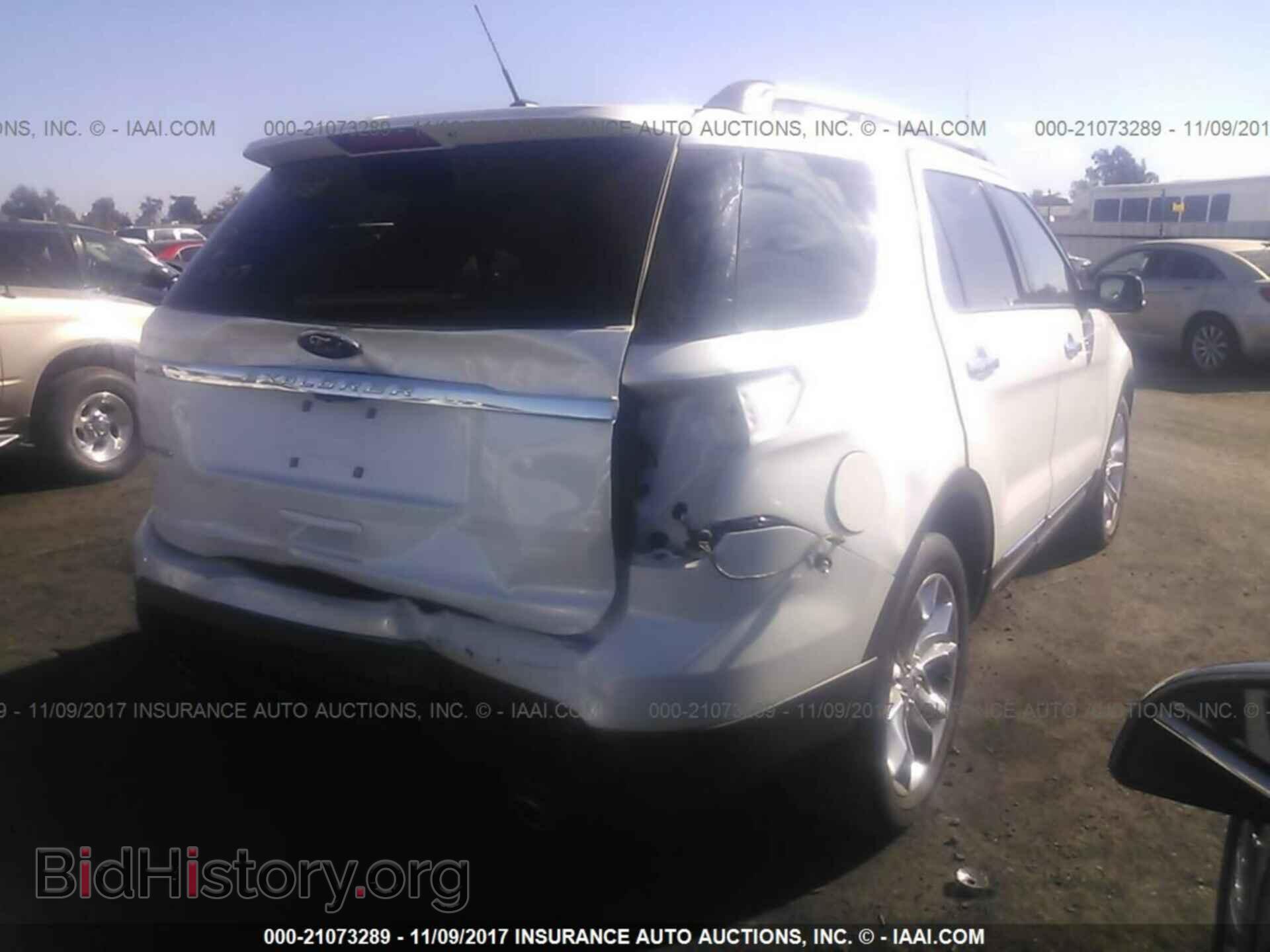 2014 Ford Explorer - VIN: 1FM5K7F84EGC01271 - Photo 4
