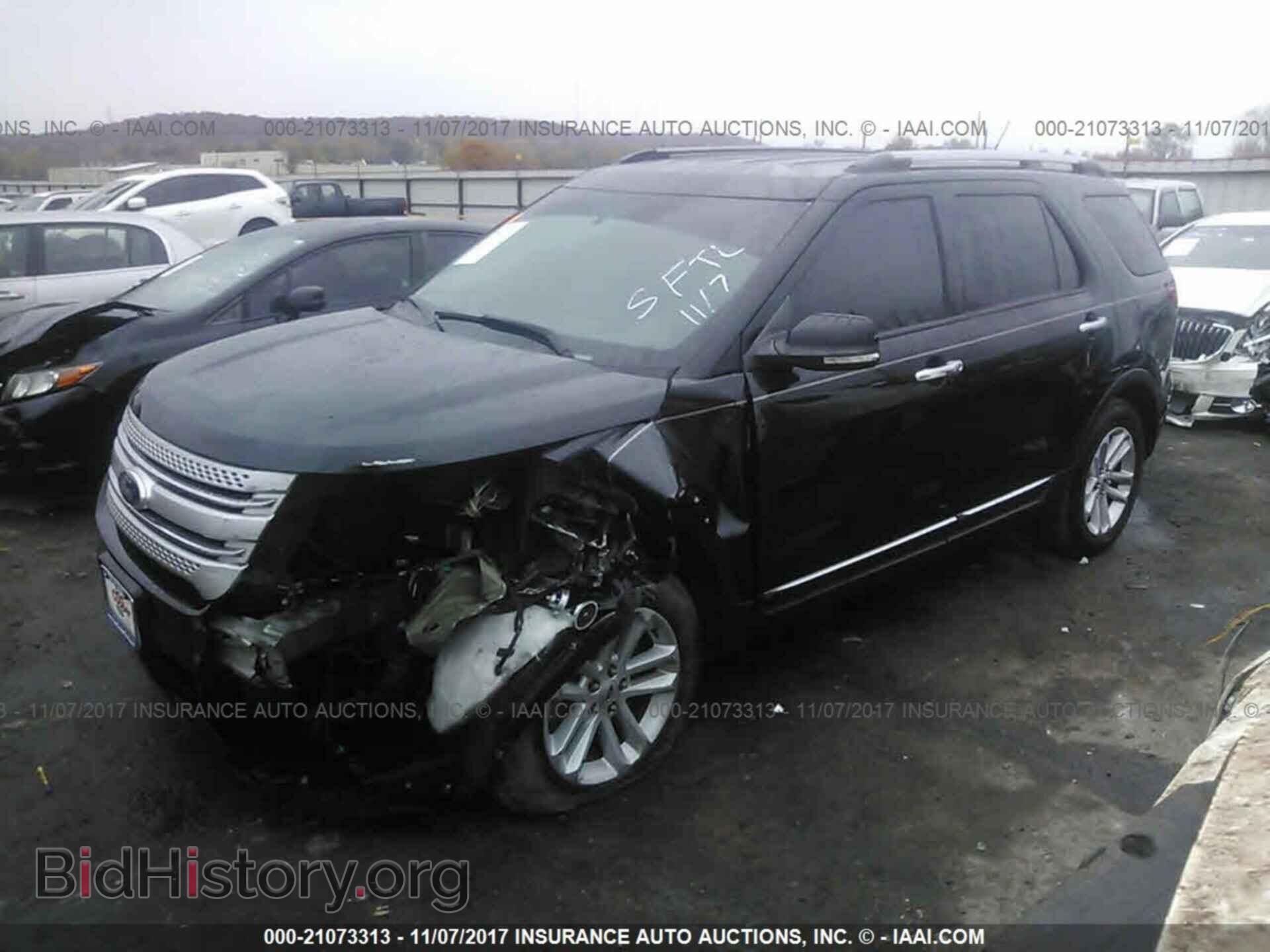 2013 Ford Explorer - VIN: 1FM5K7D82DGB98467 - Фото 2