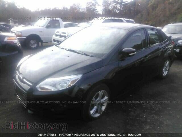 2013 Ford Focus - VIN: 1FADP3F28DL282079 - Фото 2