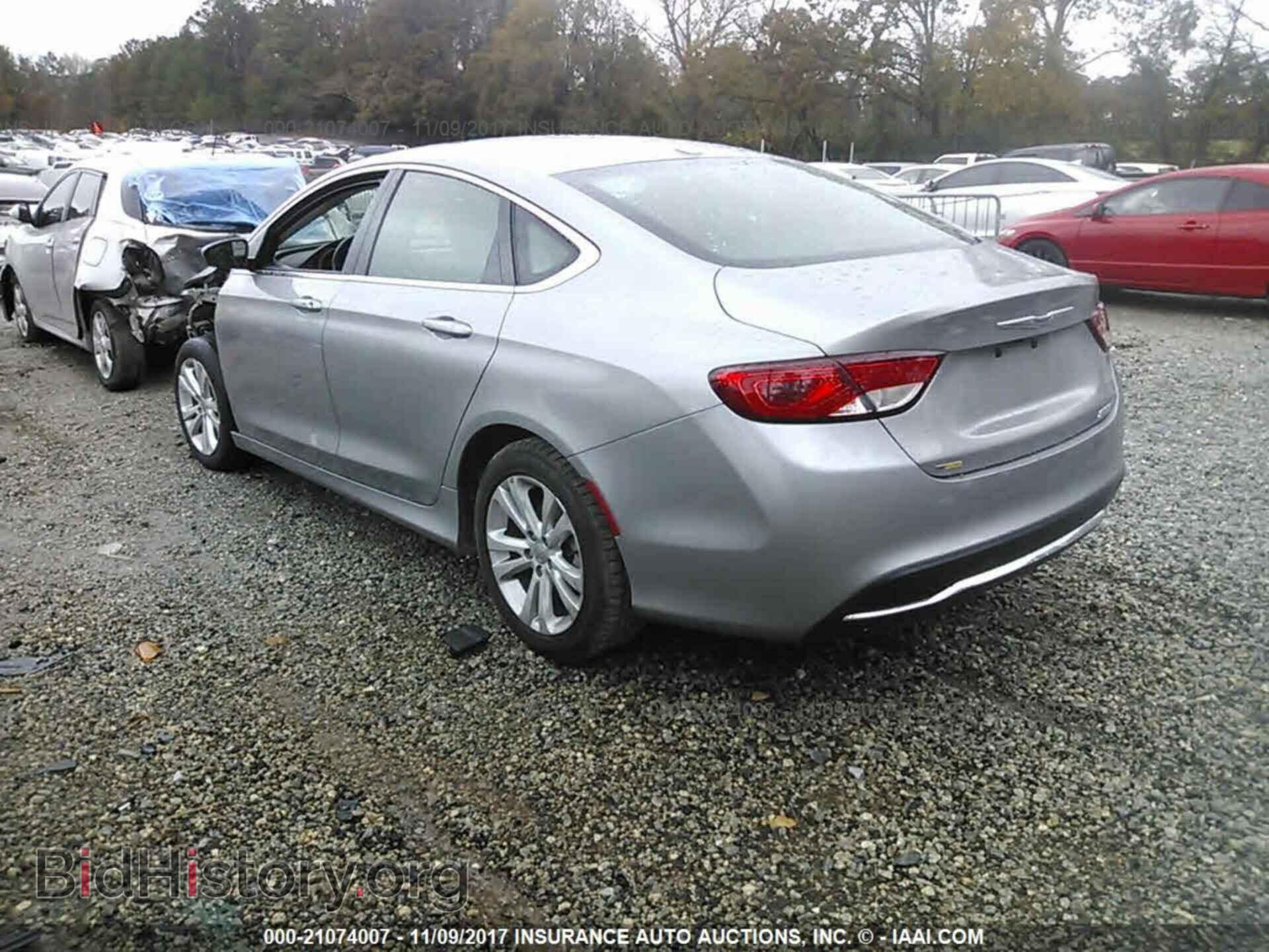 2015 Chrysler 200 - VIN: 1C3CCCABXFN637080 - Photo 3