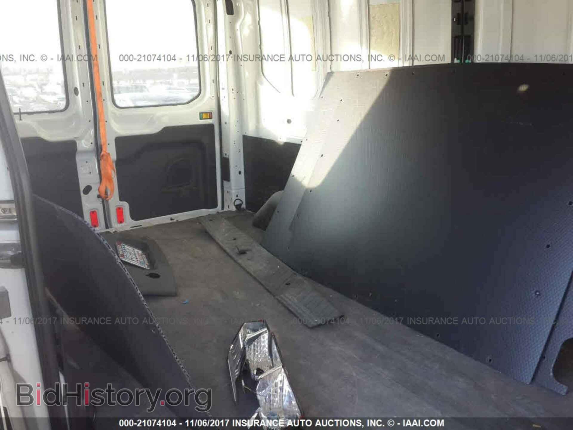 2017 Ford Transit - VIN: 1FTBW2CG9HKB07057 - Photo 8